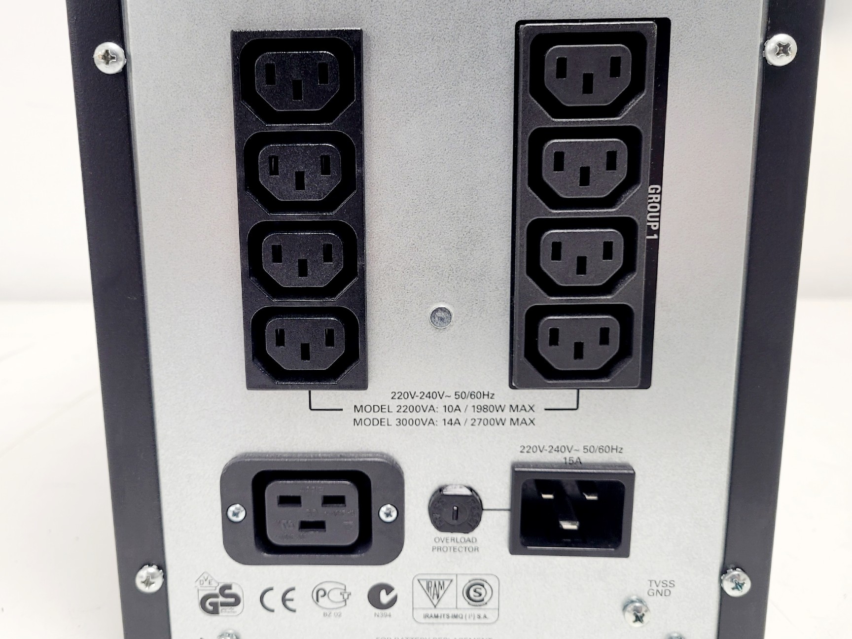 Image of APC Smart UPS 2200VA 230V LCD Tower