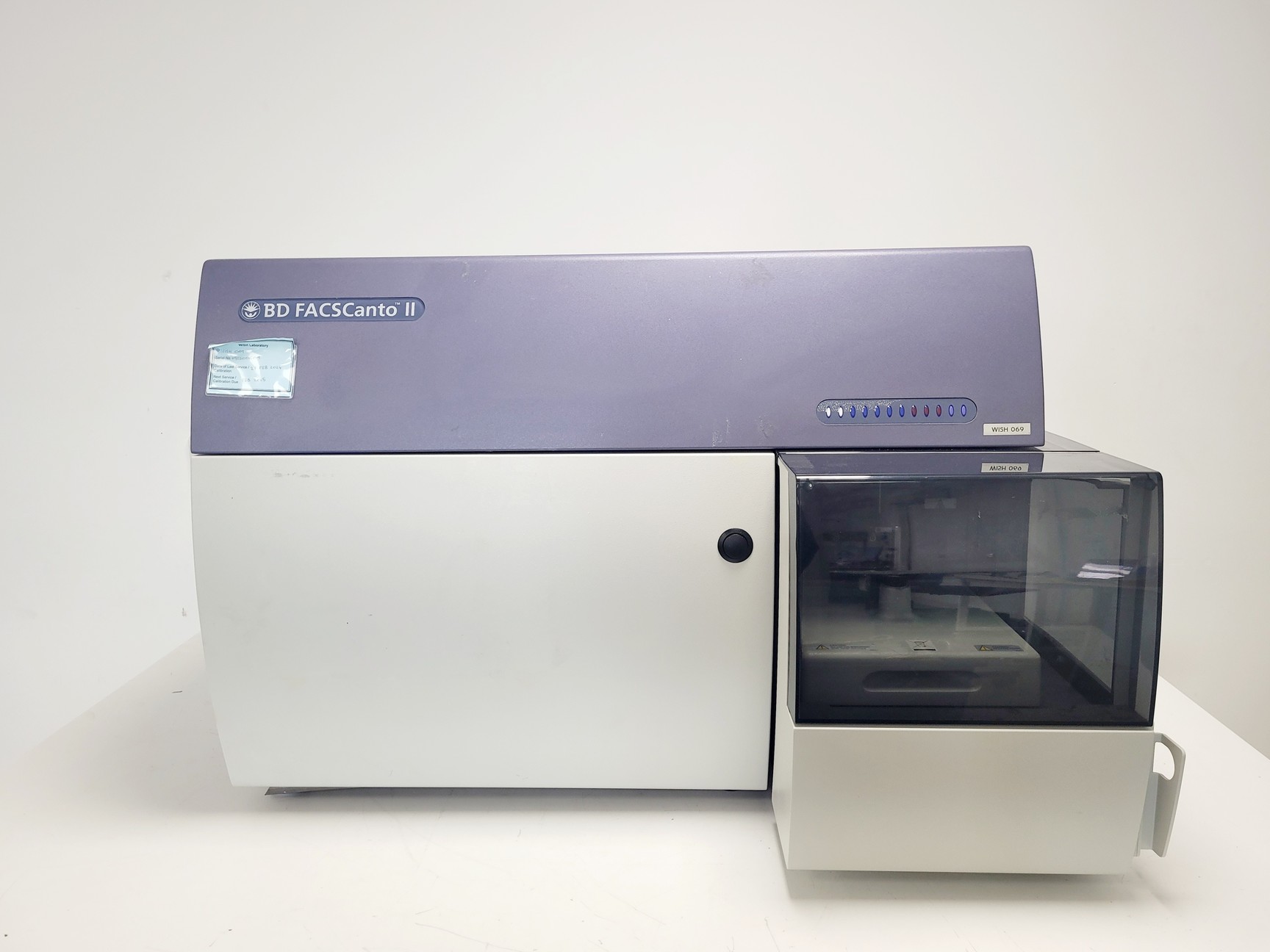 Image of BD FACSCanto II Flow Cytometer w/ Fluidics Cart Lab