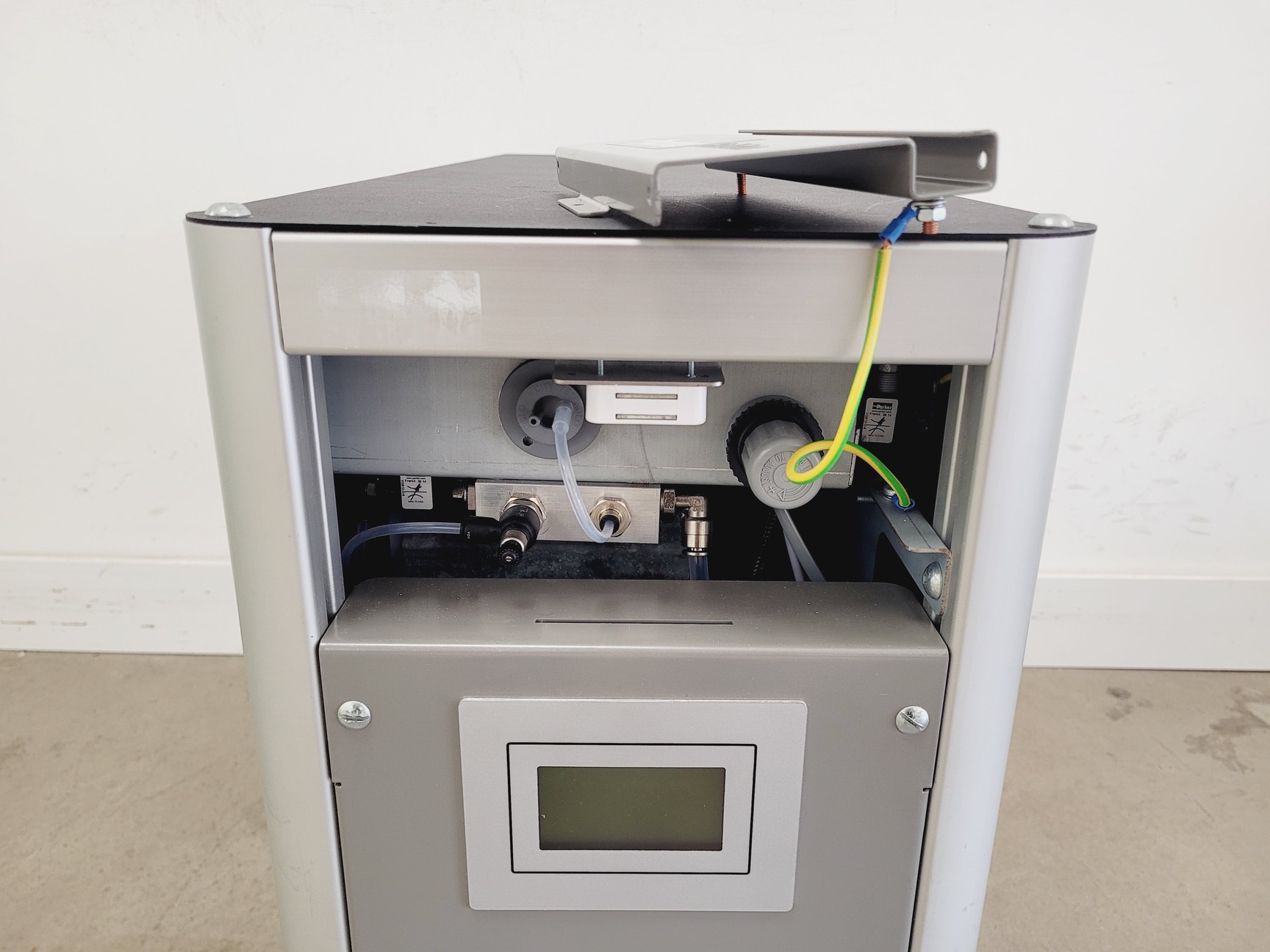 Image of Parker Balston 3848 NitroFlow Lab Nitrogen Gas Generator
