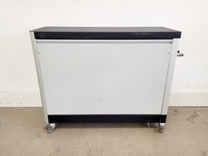 Thumbnail image of Parker Balston 3848 NitroFlow Lab Nitrogen Gas Generator
