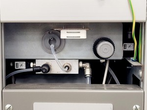 Thumbnail image of Parker Balston 3848 NitroFlow Lab Nitrogen Gas Generator
