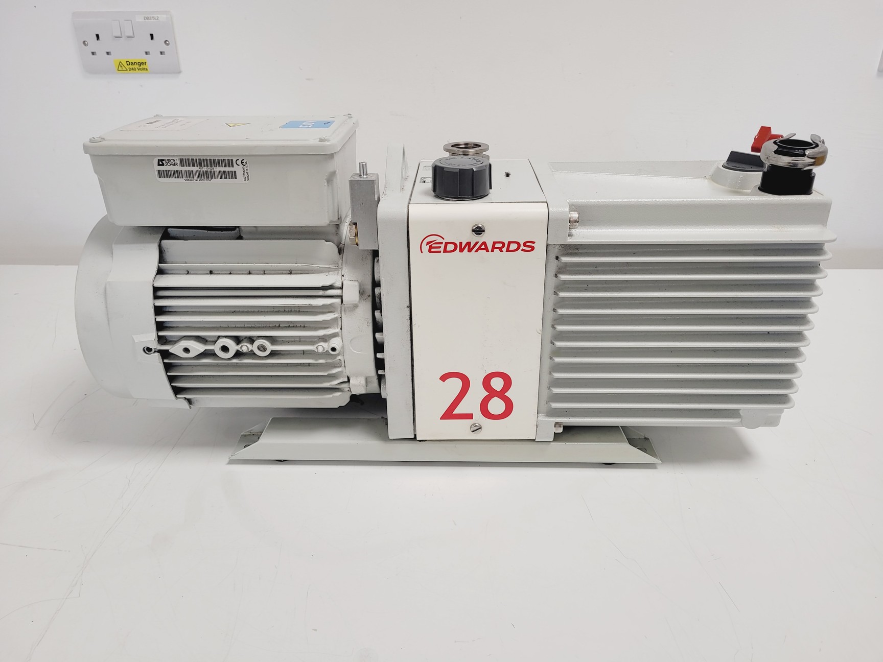Image of Edwards 28 E2M28 Vacuum Pump