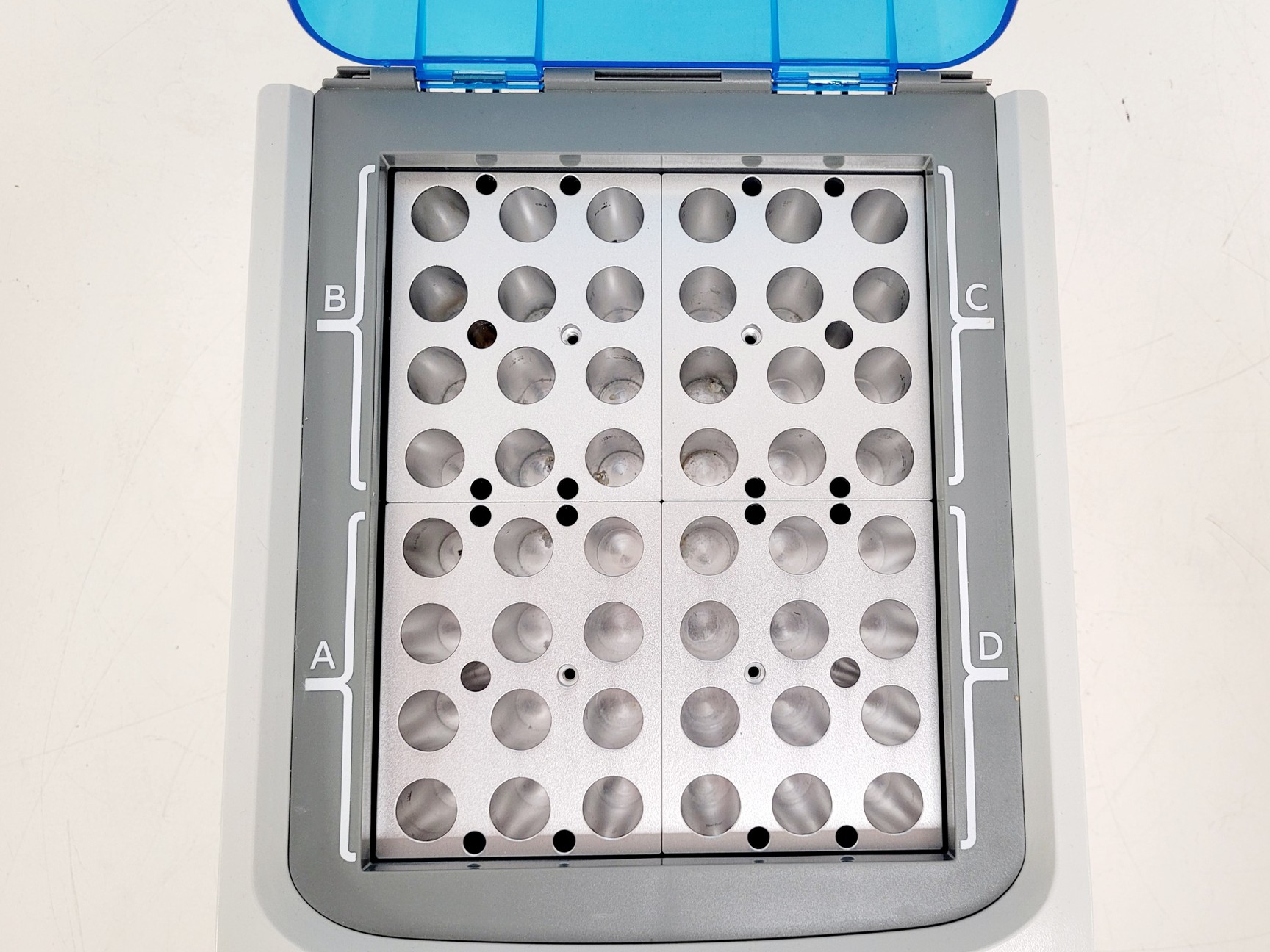 Image of Scottech Medical MVESURE MVS-200 Dry Block Heater