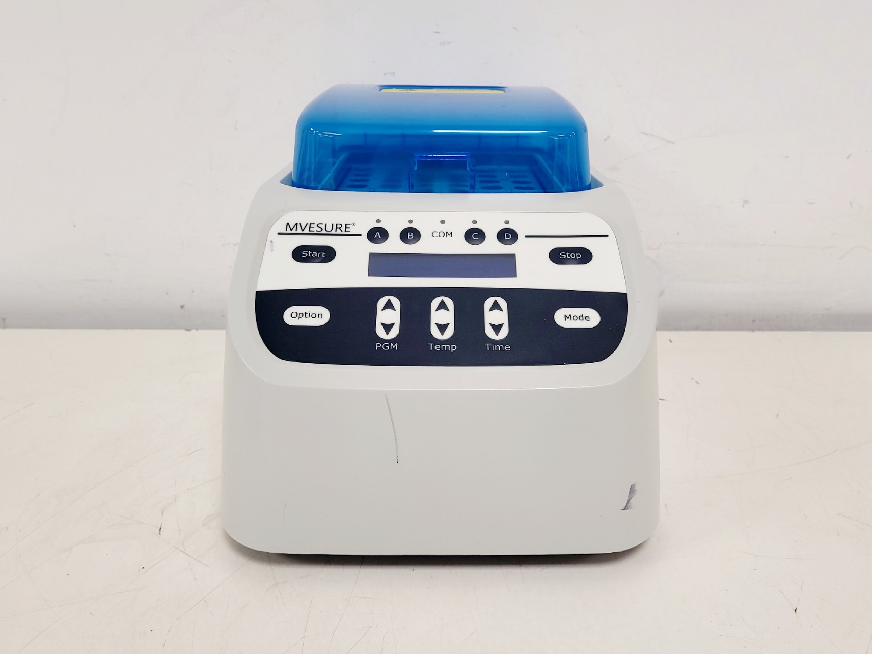 Image of Scottech Medical MVESURE MVS-200 Dry Block Heater