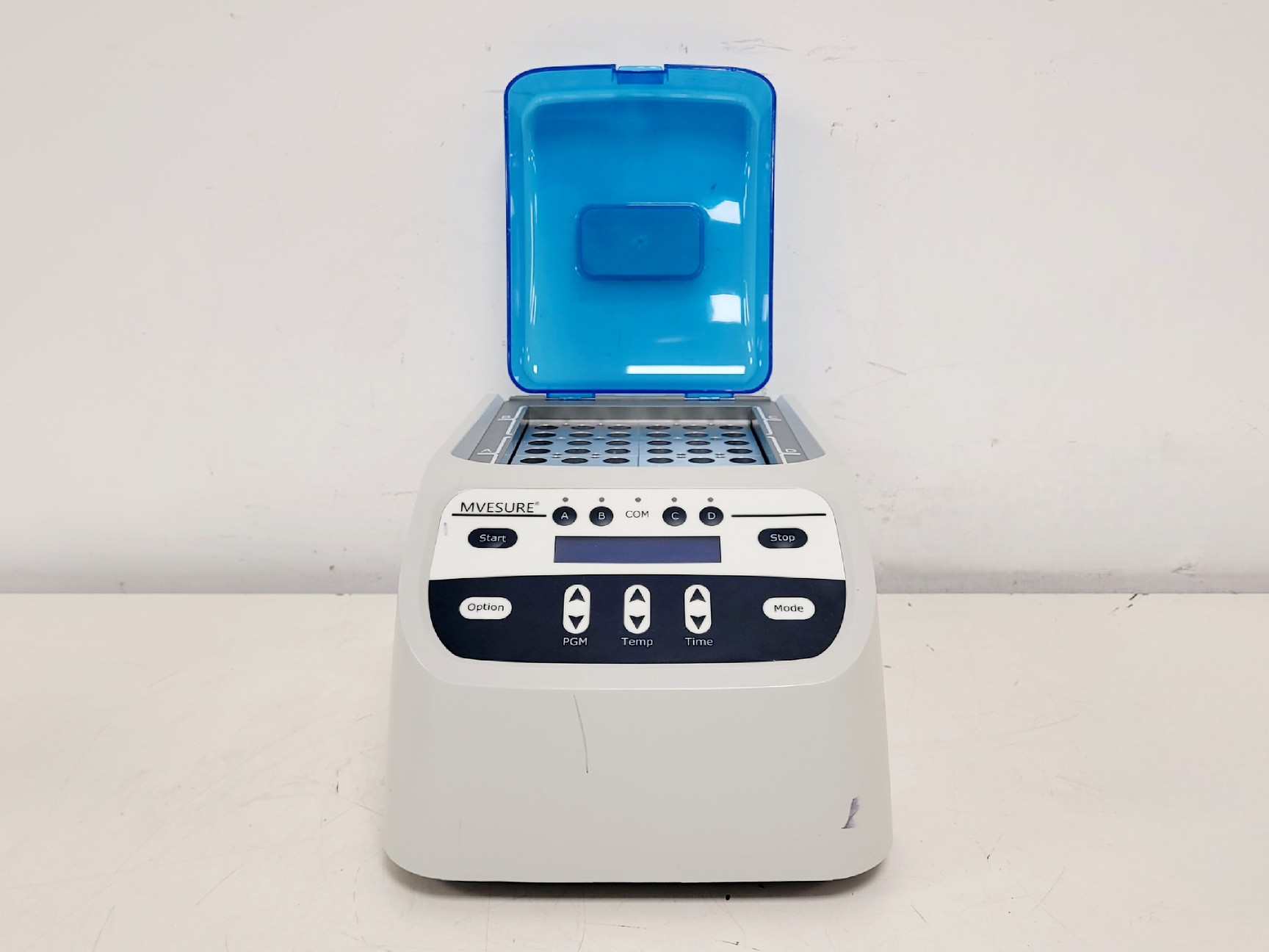 Image of Scottech Medical MVESURE MVS-200 Dry Block Heater