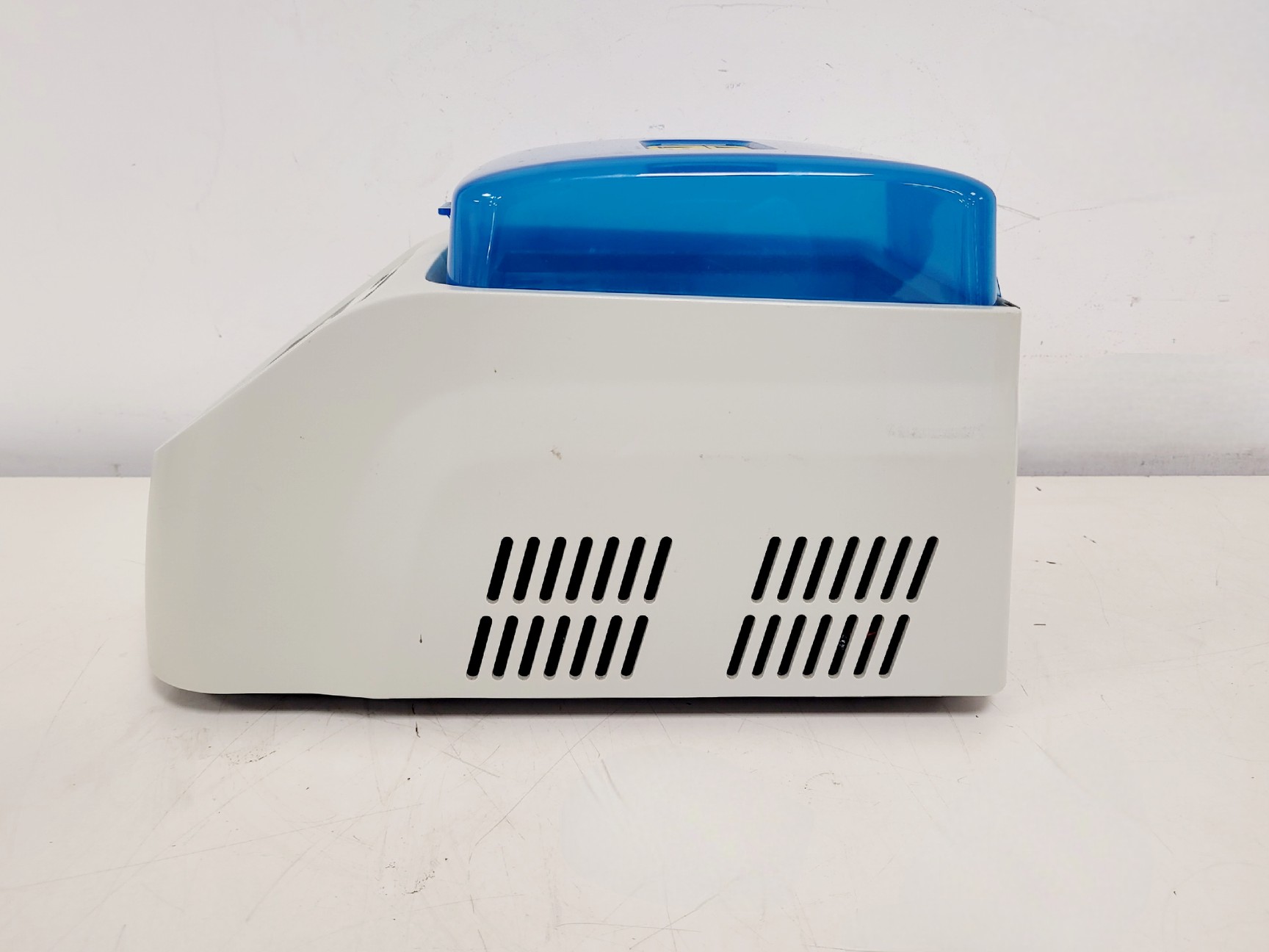 Image of Scottech Medical MVESURE MVS-200 Dry Block Heater