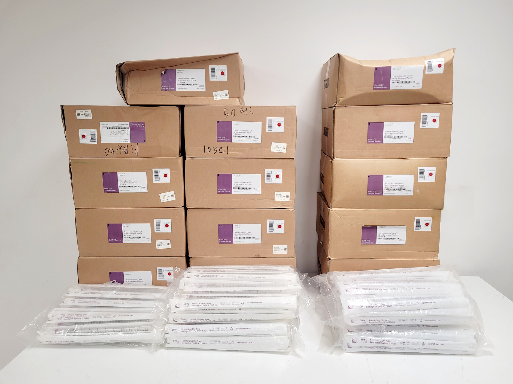 Image of Job Lot of 950 x 50mL Thermo Scientific Serological Pipettes