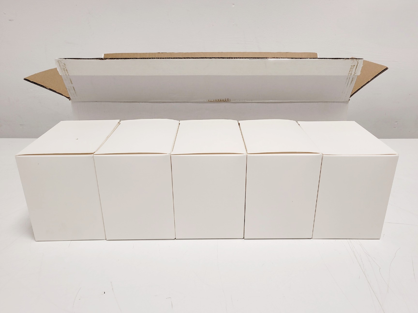 Image of Job Lot of 66 x Unbranded Boxes of 96-Well Microplates