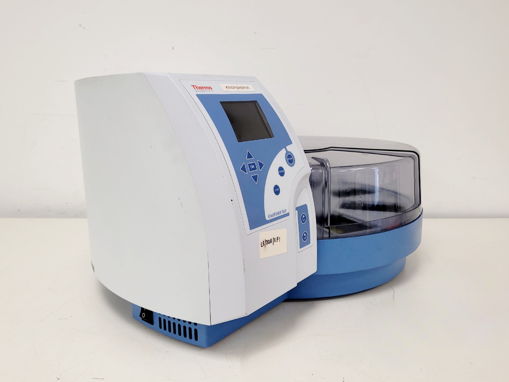 Image of Thermo Scientific Kingfisher Flex Purification System w/ Box of Deep-well Plates