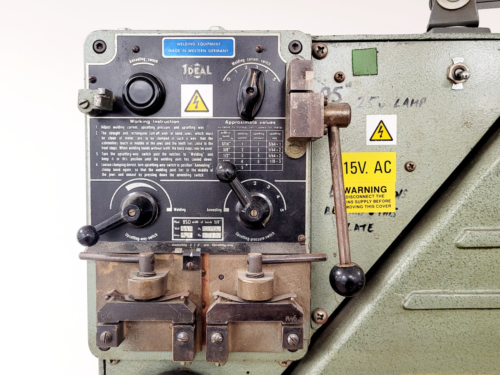 Image of Startrite BSO 3-Phase Vertical Bandsaw