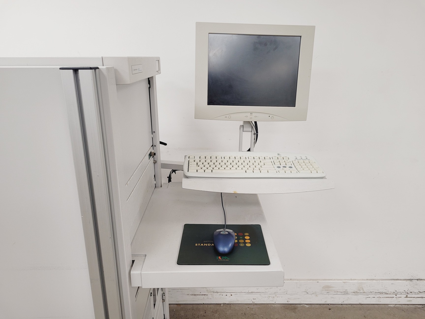 Image of Agilent 83453A High-Resolution Spectrometer System Lab