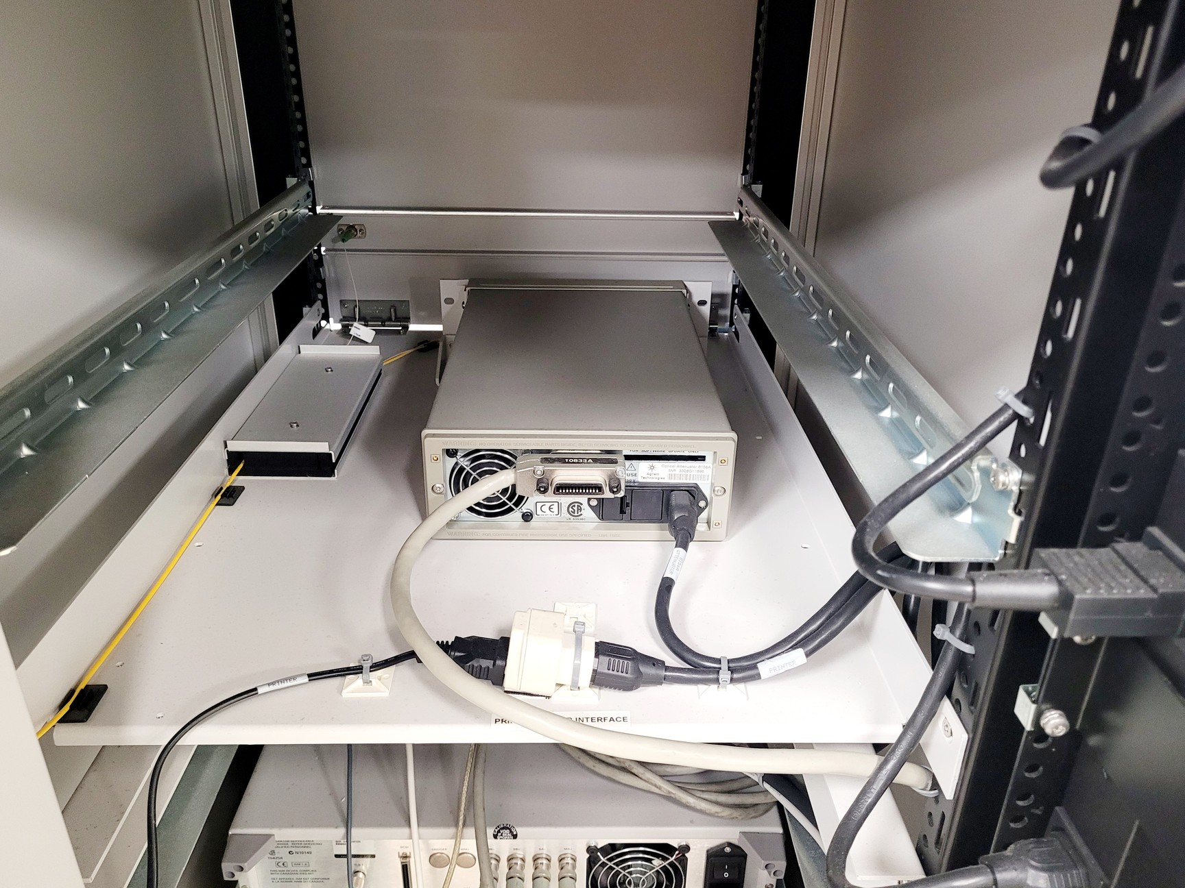 Image of Agilent 83453A High-Resolution Spectrometer System Lab