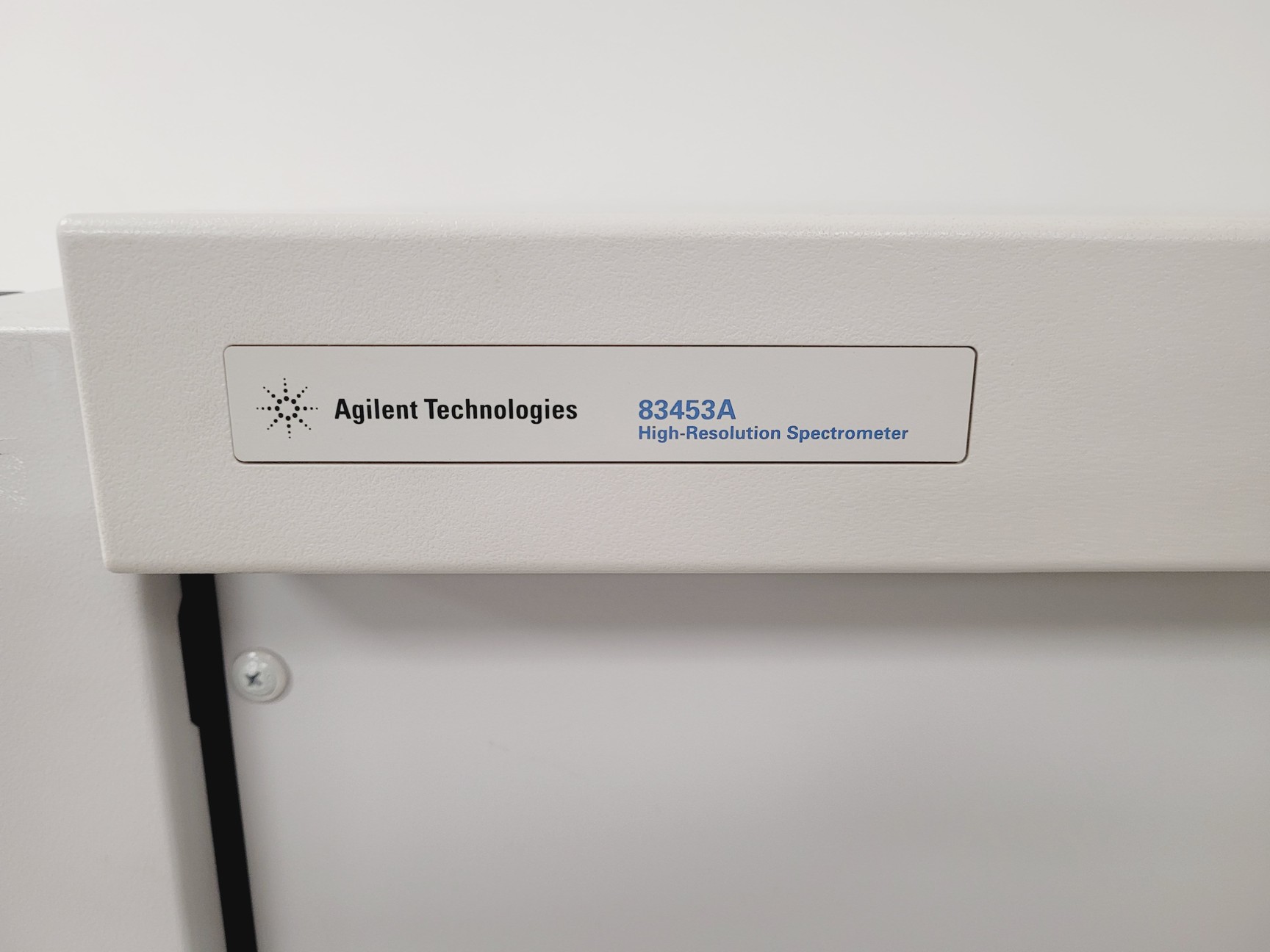 Image of Agilent 83453A High-Resolution Spectrometer System Lab