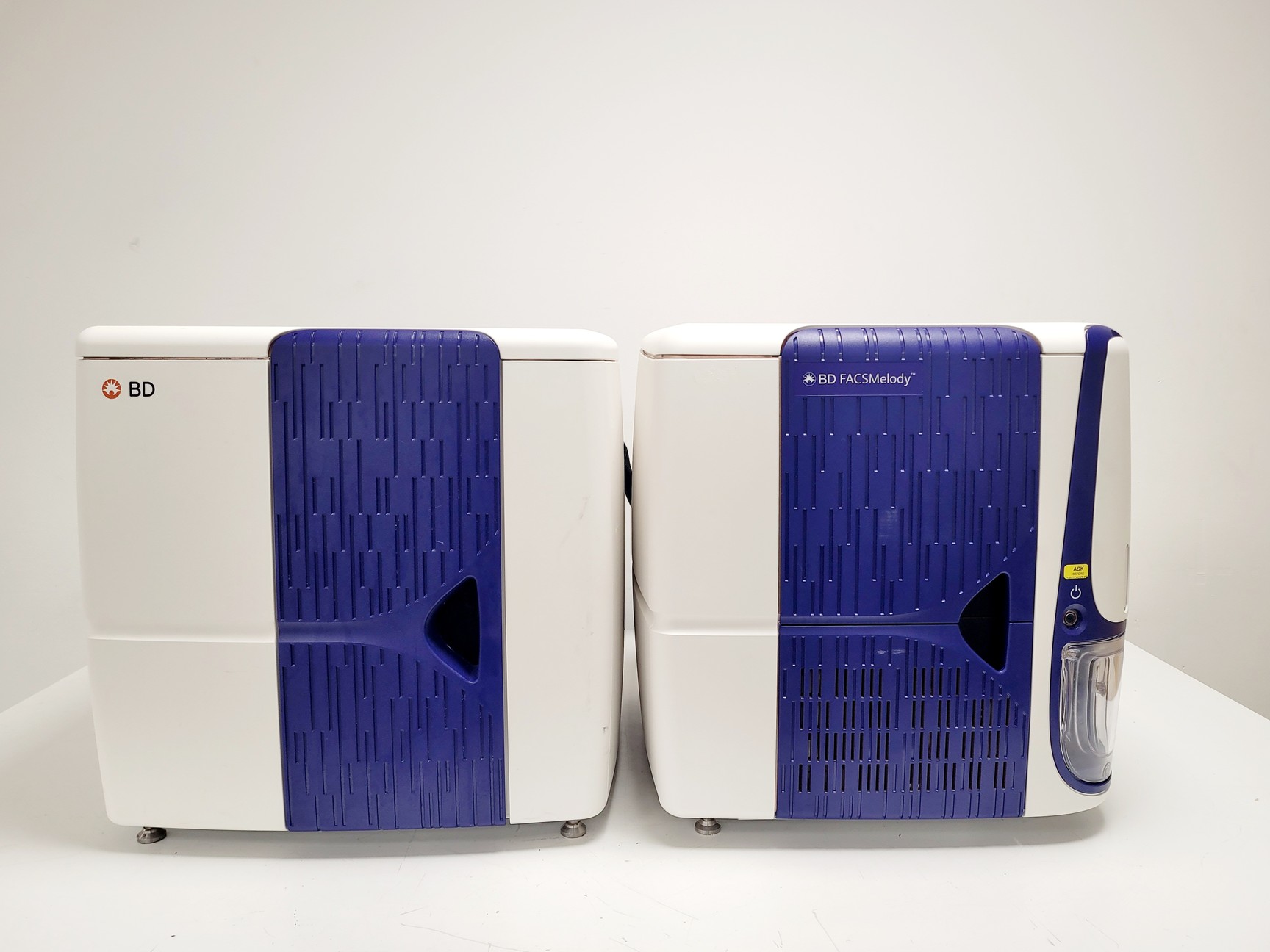 Image of BD FACSMelody Benchtop Flow Cytometer Cell Sorter 