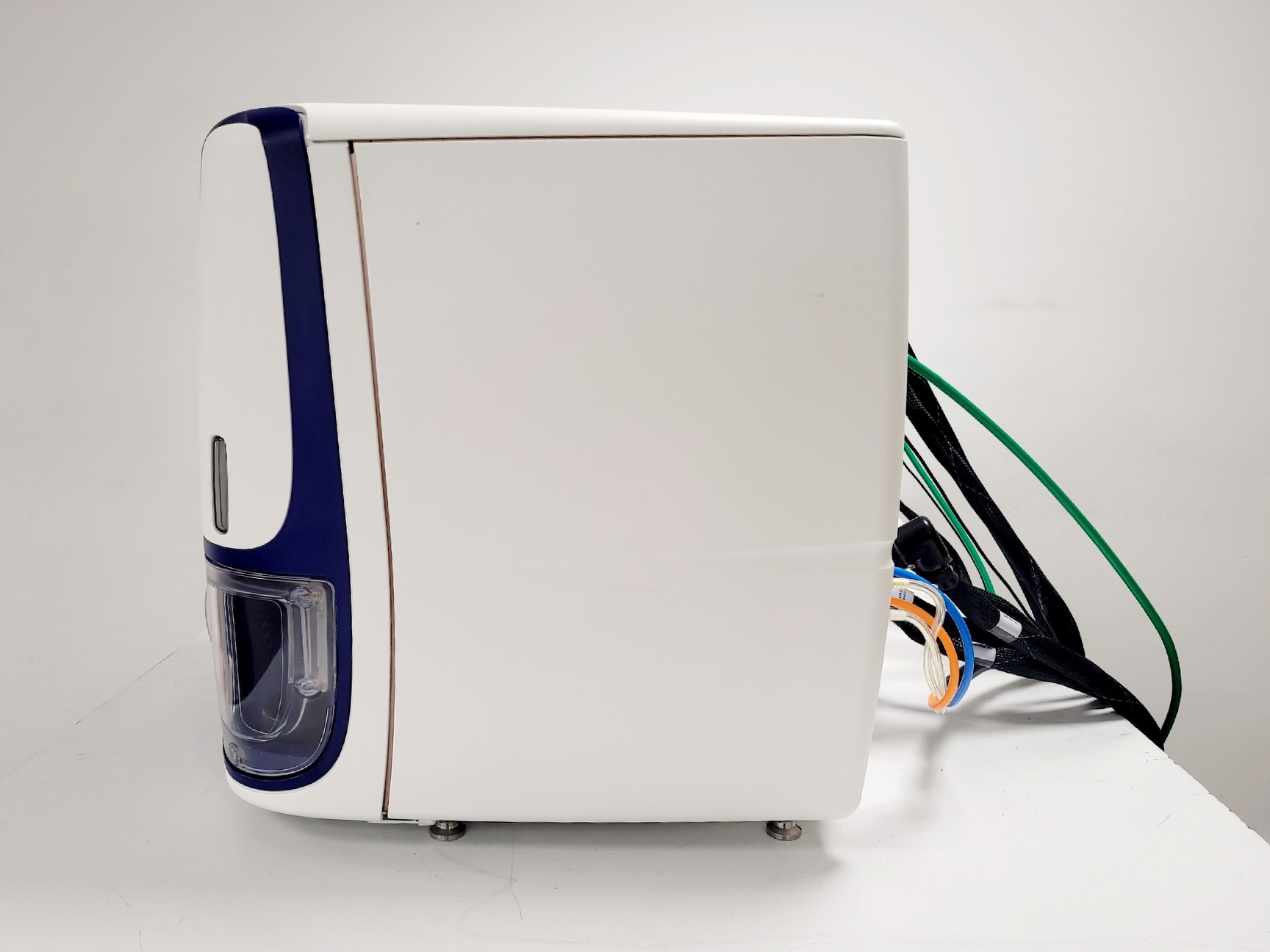 Image of BD FACSMelody Benchtop Flow Cytometer Cell Sorter 