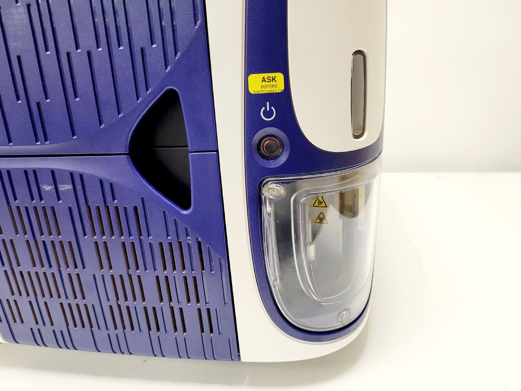 Image of BD FACSMelody Benchtop Flow Cytometer Cell Sorter 