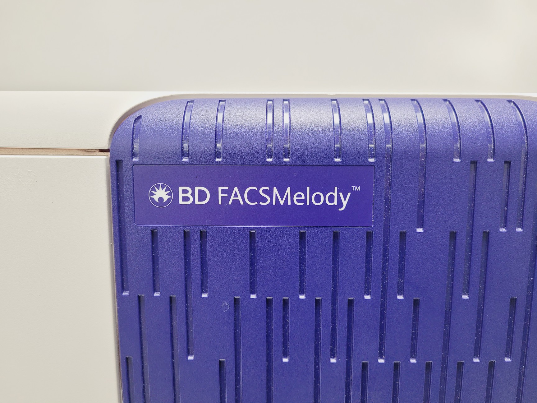 Image of BD FACSMelody Benchtop Flow Cytometer Cell Sorter 