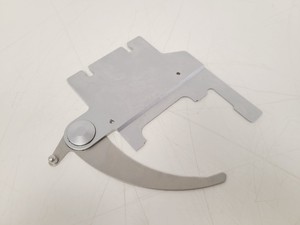 Thumbnail image of Olympus U-SVRB-4 Mechanical Stage with U-HLDT-4 Slide Holder