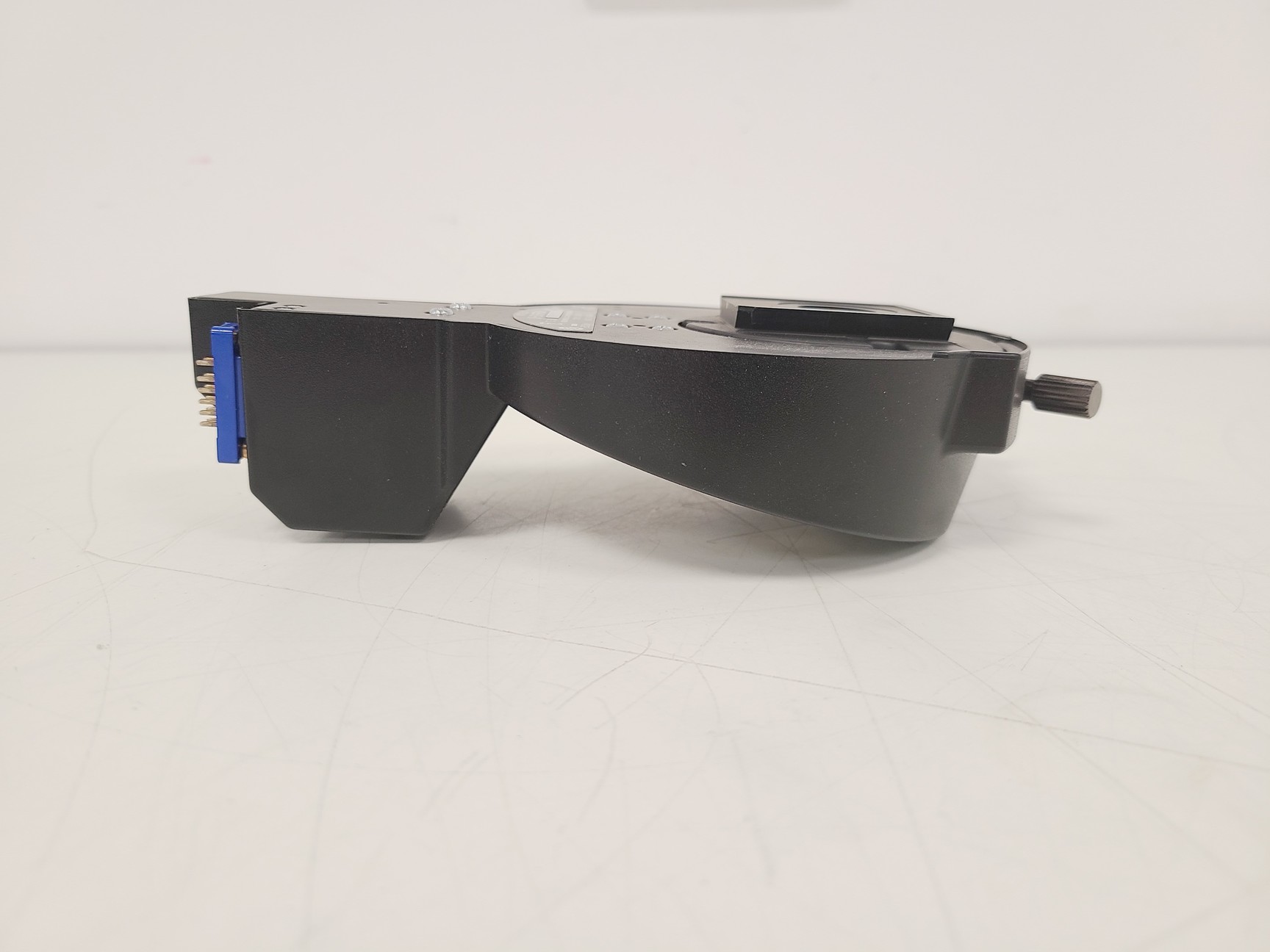 Image of Olympus U-D6REM Motorised Sextuple Revolving Nosepiece