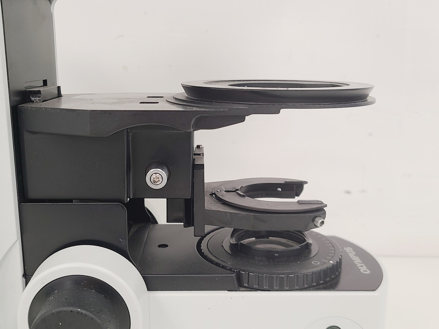 Image of Olympus BX61TRF Inverted Microscope Body with U-LH100L-3 Lamp 