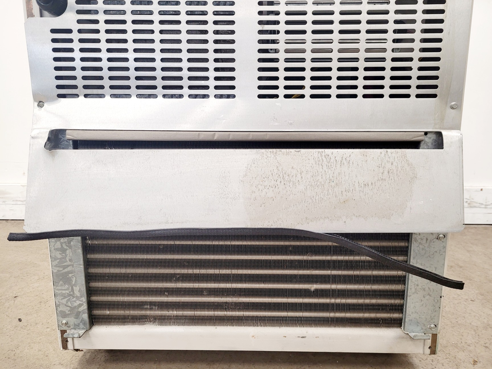 Image of Beckman Coulter Avanti J-E Floor Standing Centrifuge