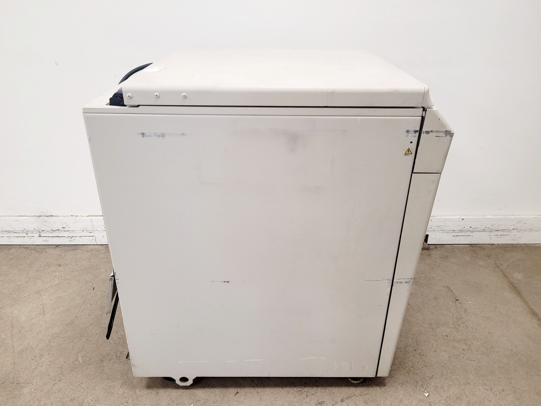 Image of Beckman Coulter Avanti J-E Floor Standing Centrifuge