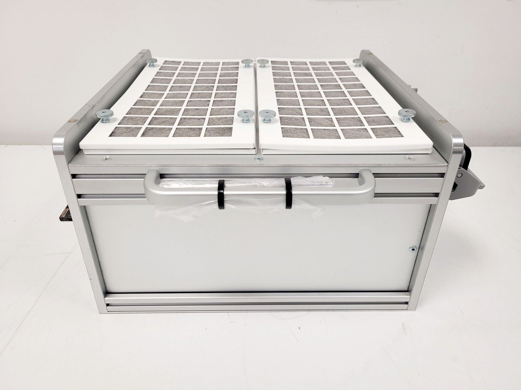 Image of HALM cetisPVIUCT-3600, High-speed class A+A+A+ Xenon Flasher & IV System