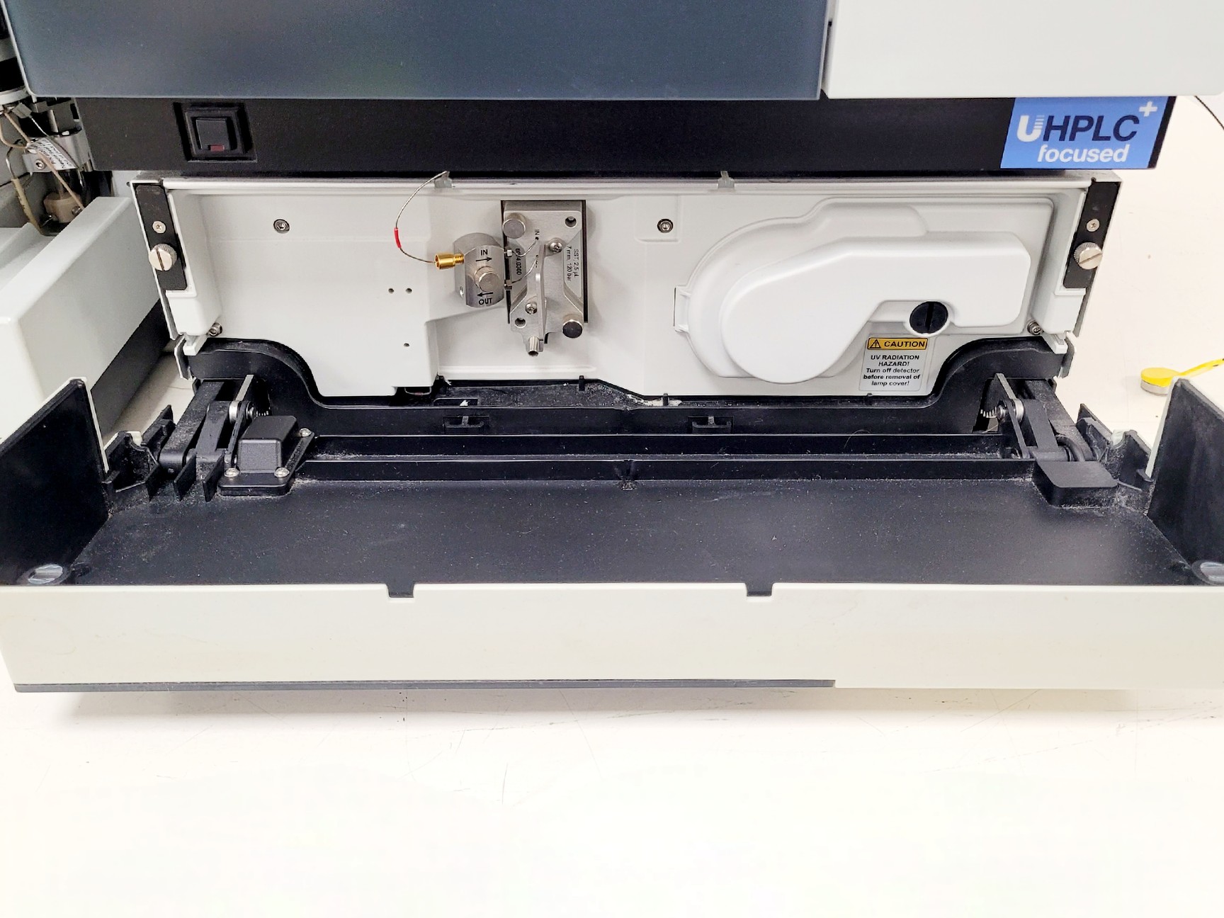 Image of Dionex LC System w/ SRD-3200, HPG-3200RS, TCC-3000RS, VWD-3400RS & WPS-3000TRS