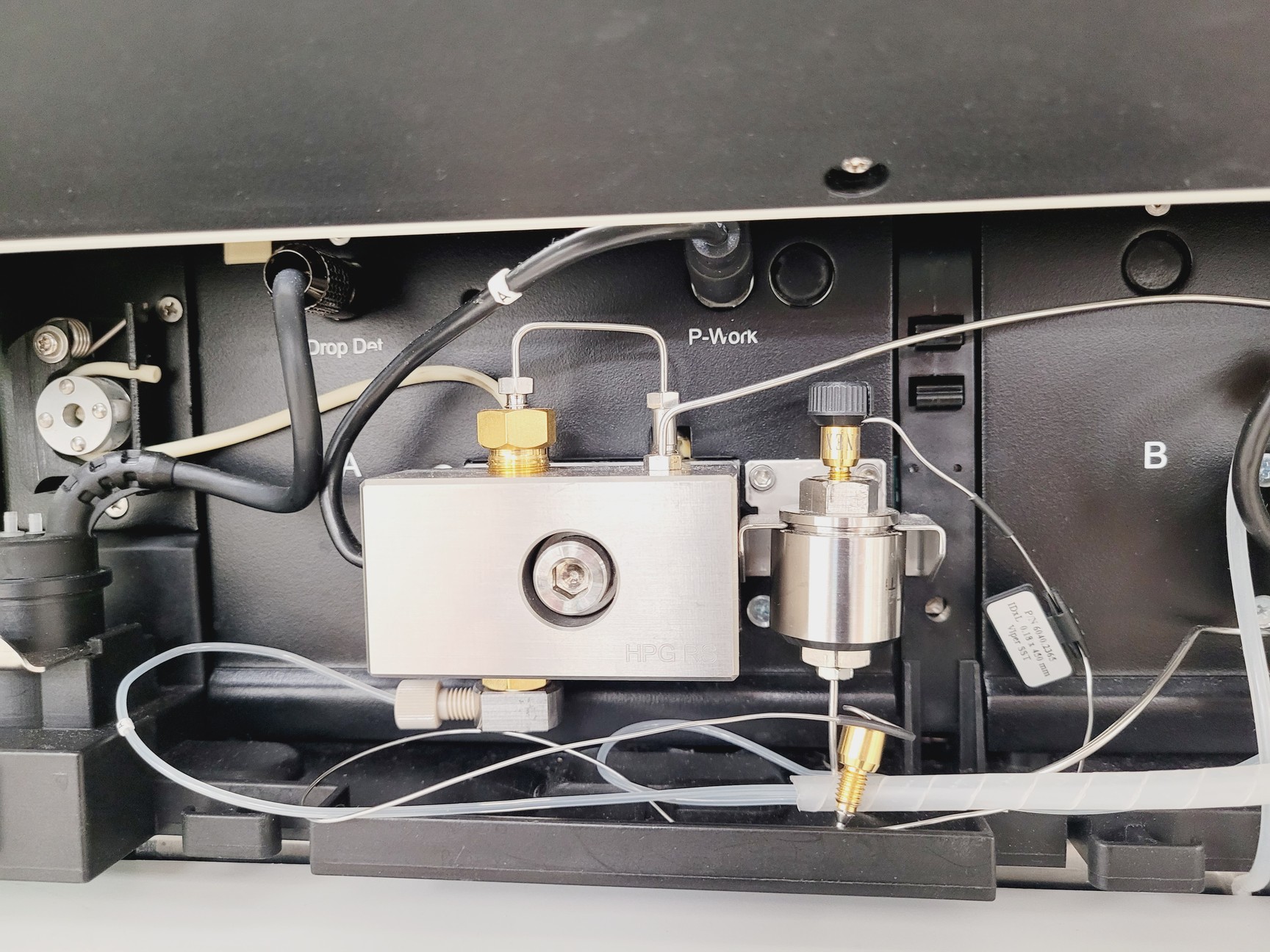 Image of Dionex LC System w/ SRD-3200, HPG-3200RS, TCC-3000RS, VWD-3400RS & WPS-3000TRS