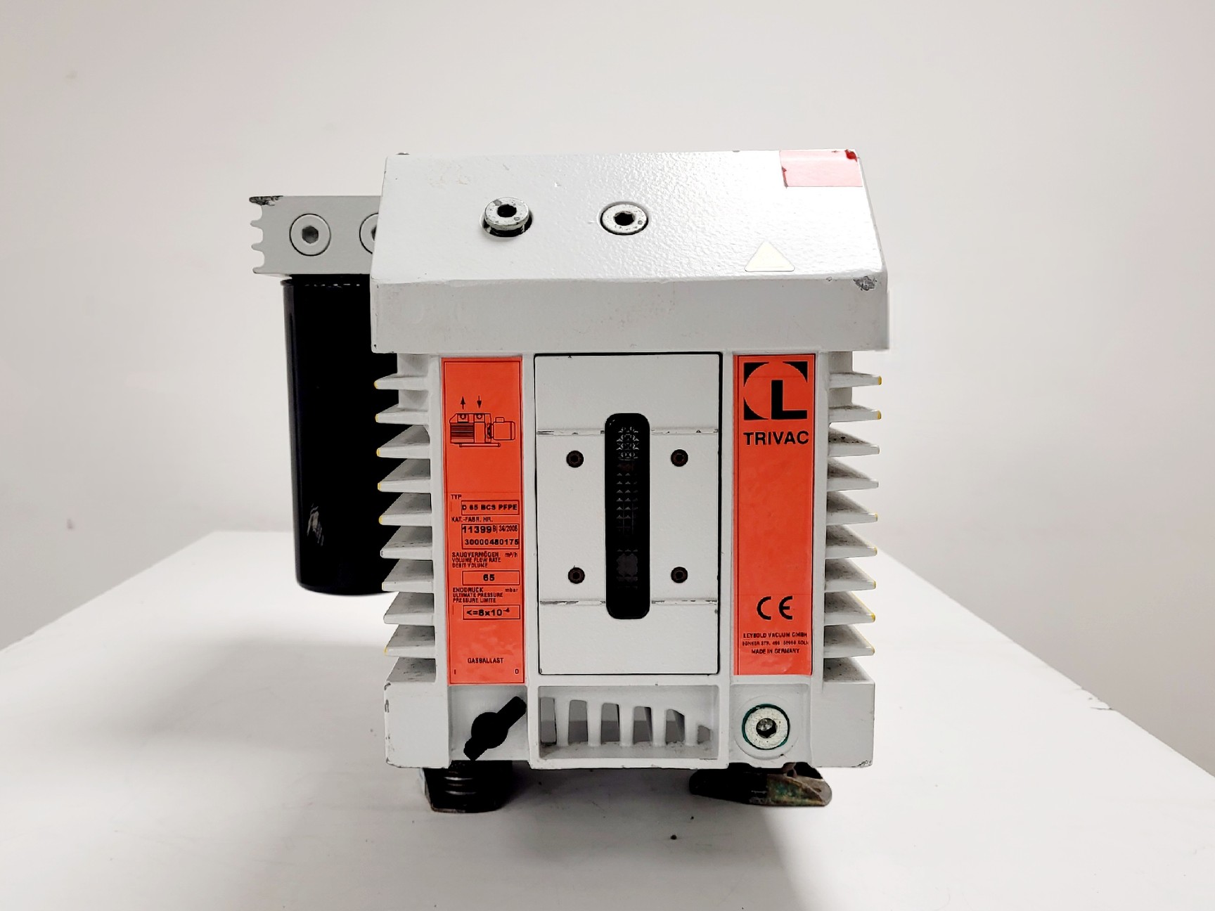 Image of Leybold Trivac D-65-BCS-PFPE Rotary Vane Vacuum Pump w/ CF40-65 Oil Filter