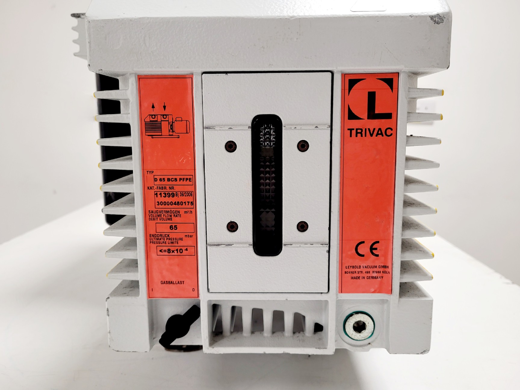 Image of Leybold Trivac D-65-BCS-PFPE Rotary Vane Vacuum Pump w/ CF40-65 Oil Filter