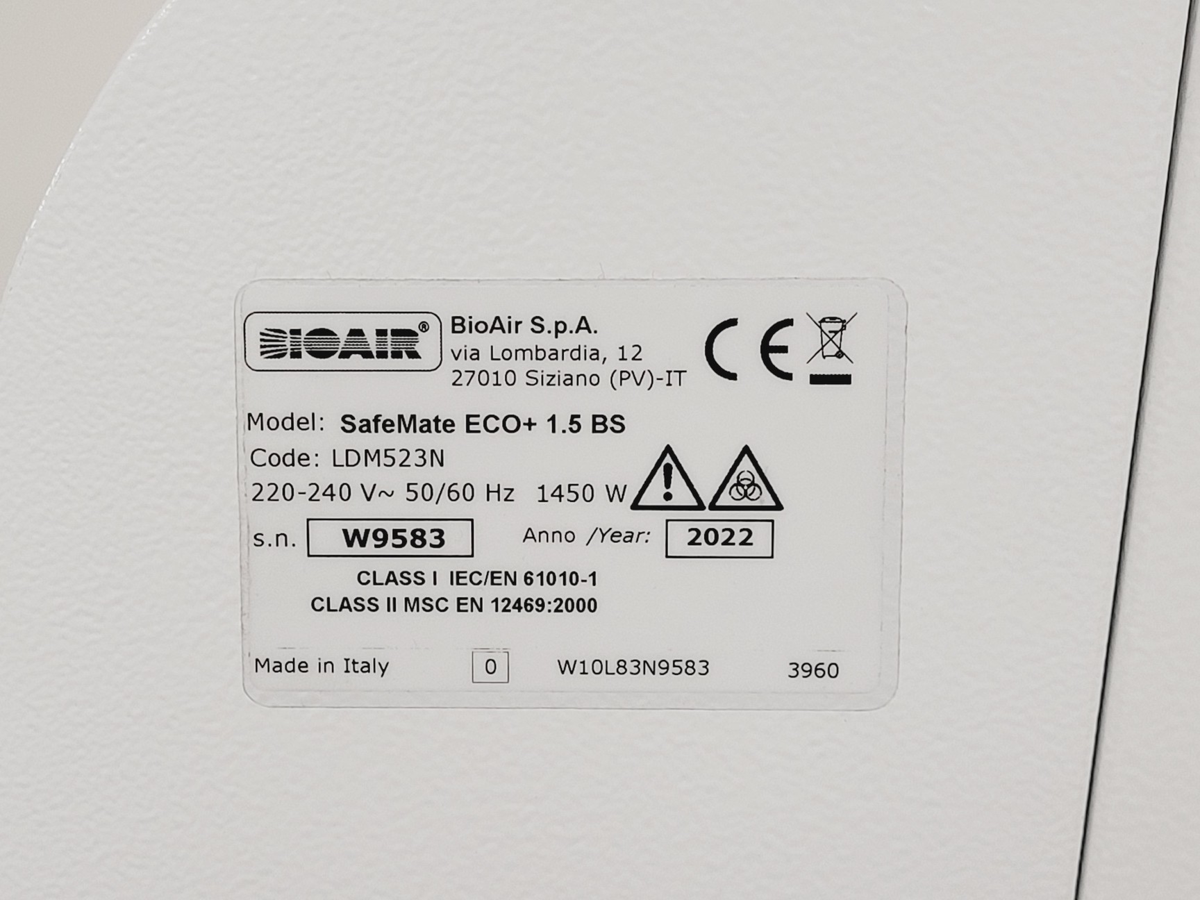 Image of BioAir Safemate ECO+ 1.5BS Class II Microbiological Safety Cabinet w/ Stand