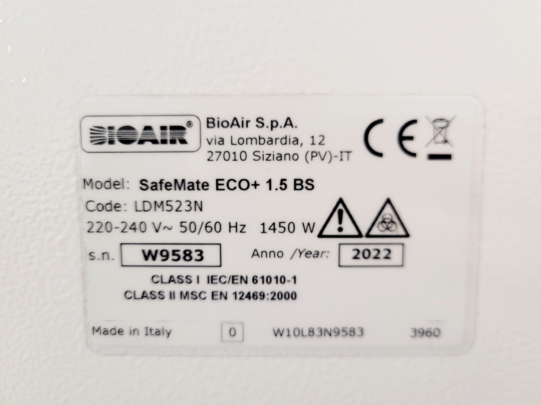 Image of BioAir Safemate ECO+ 1.5BS Class II Microbiological Safety Cabinet w/ Stand