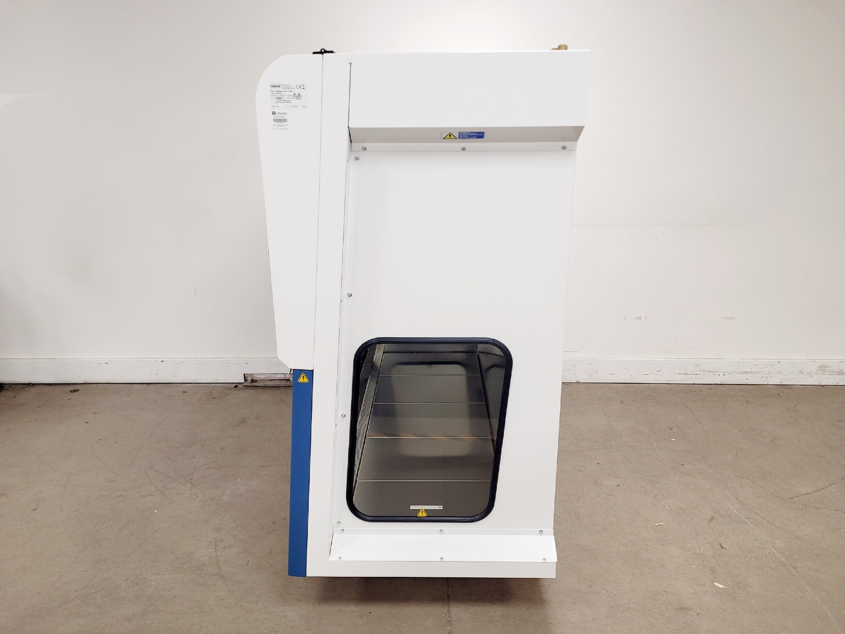 Image of BioAir Safemate ECO+ 1.5BS Class II Microbiological Safety Cabinet w/ Stand