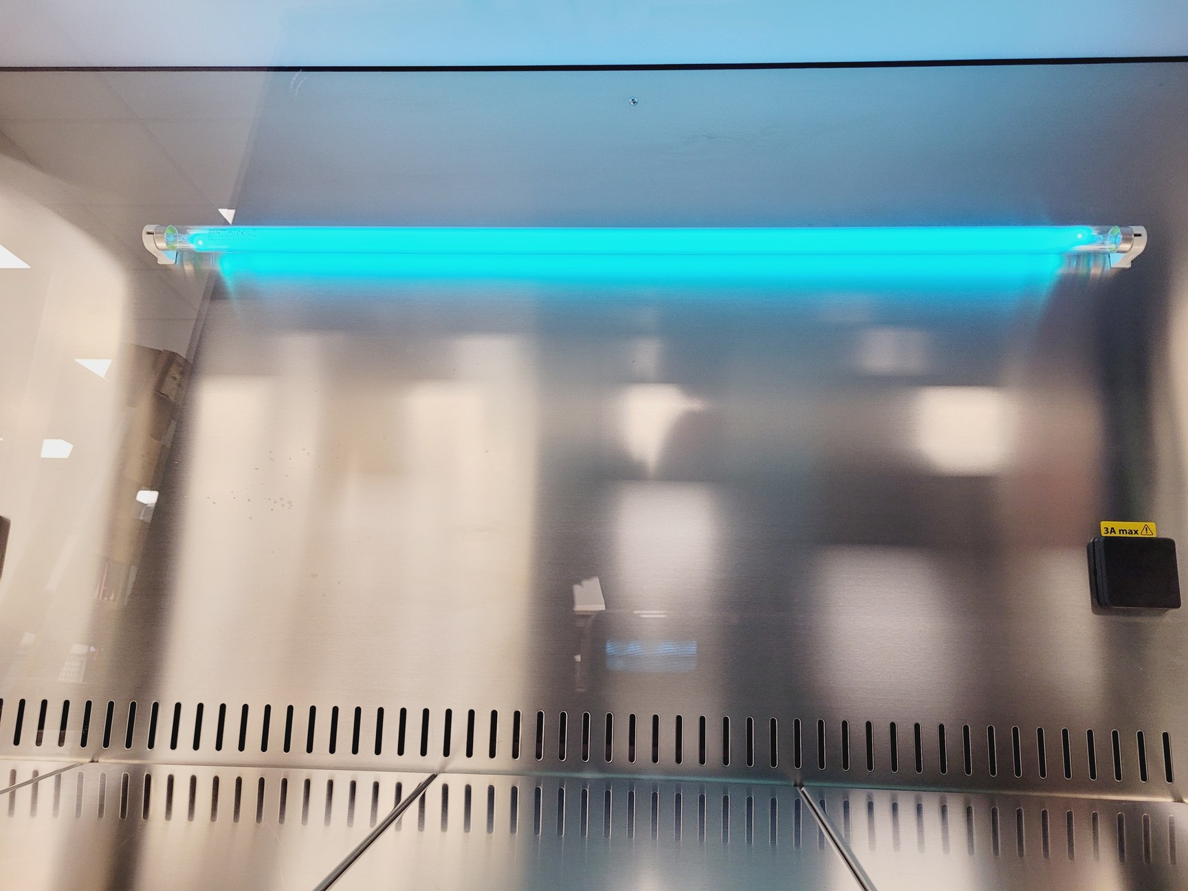 Image of BioAir Safemate ECO+ 1.5BS Class II Microbiological Safety Cabinet w/ Stand