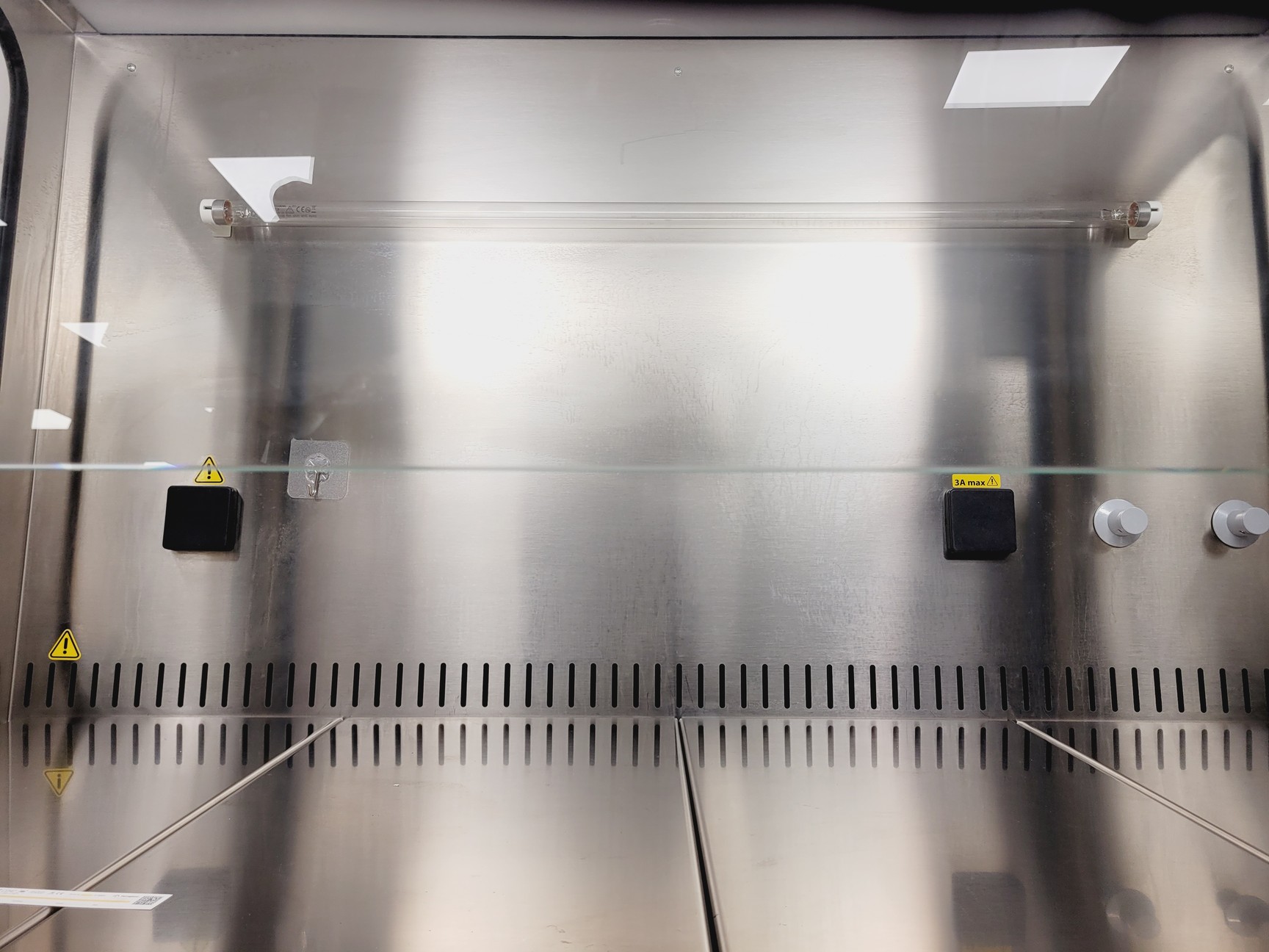 Image of BioAir Safemate ECO+ 1.2BS Class II Microbiological Safety Cabinet w/ Stand