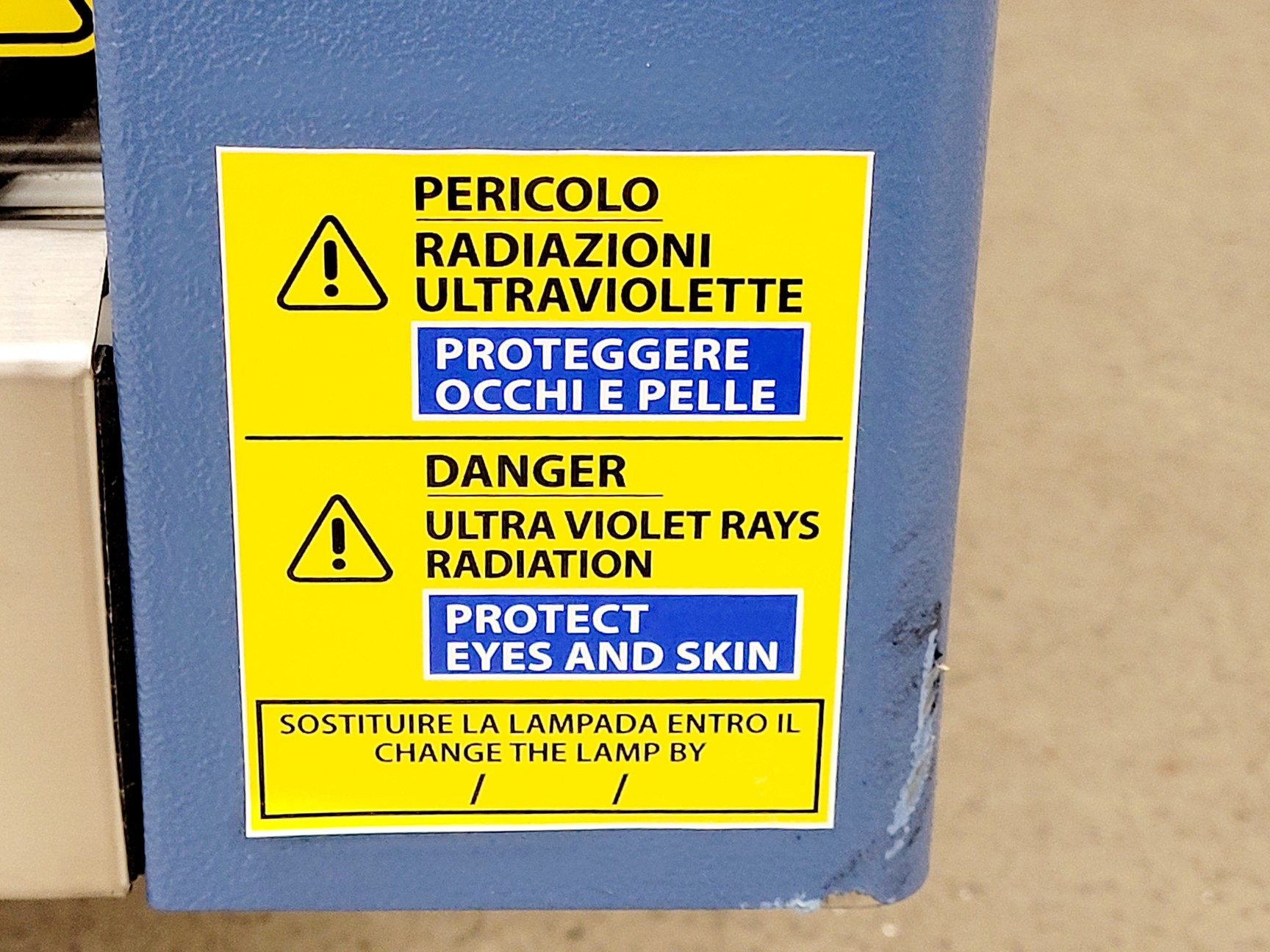 Image of BioAir Safemate ECO+ 1.5BS Class II Microbiological Safety Cabinet w/ Stand