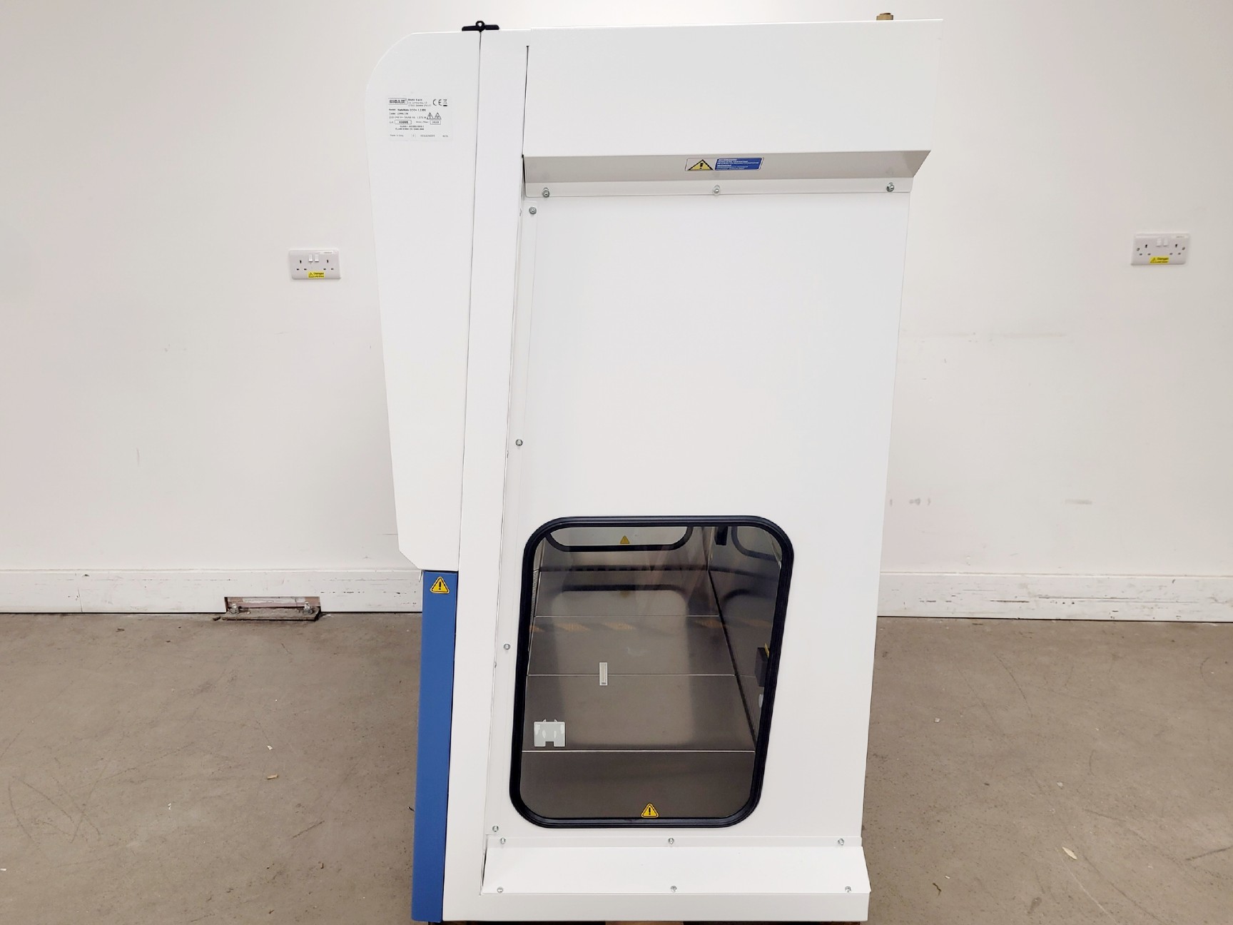 Image of BioAir Safemate ECO+ 1.2BS Class II Microbiological Safety Cabinet w/ Stand