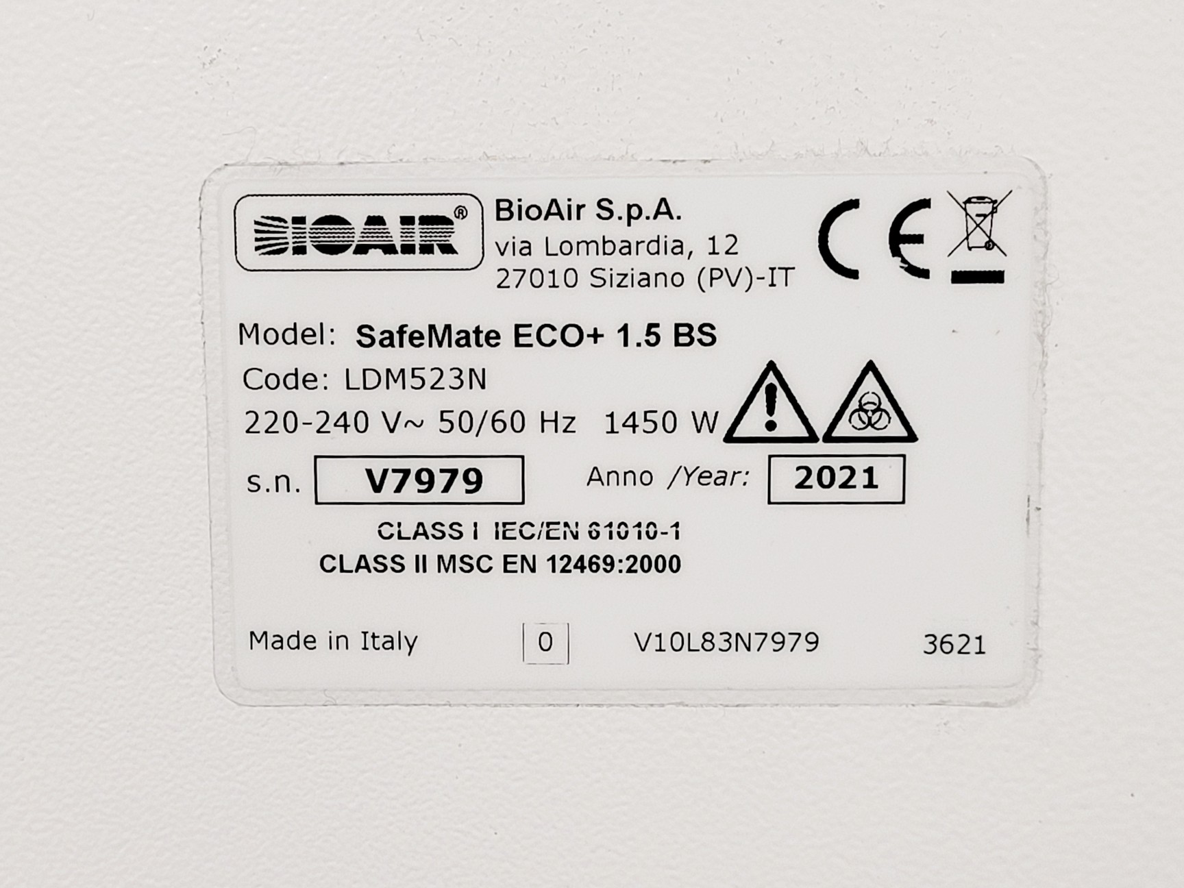 Image of BioAir Safemate ECO+ 1.5BS Class II Microbiological Safety Cabinet w/ Stand