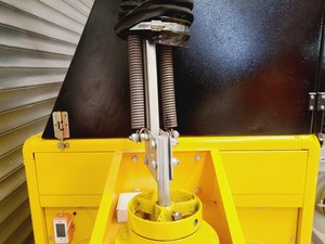 Thumbnail image of Vodex HCM Series Grinding & Welding Workbench Model UAS®-HCM-102-F