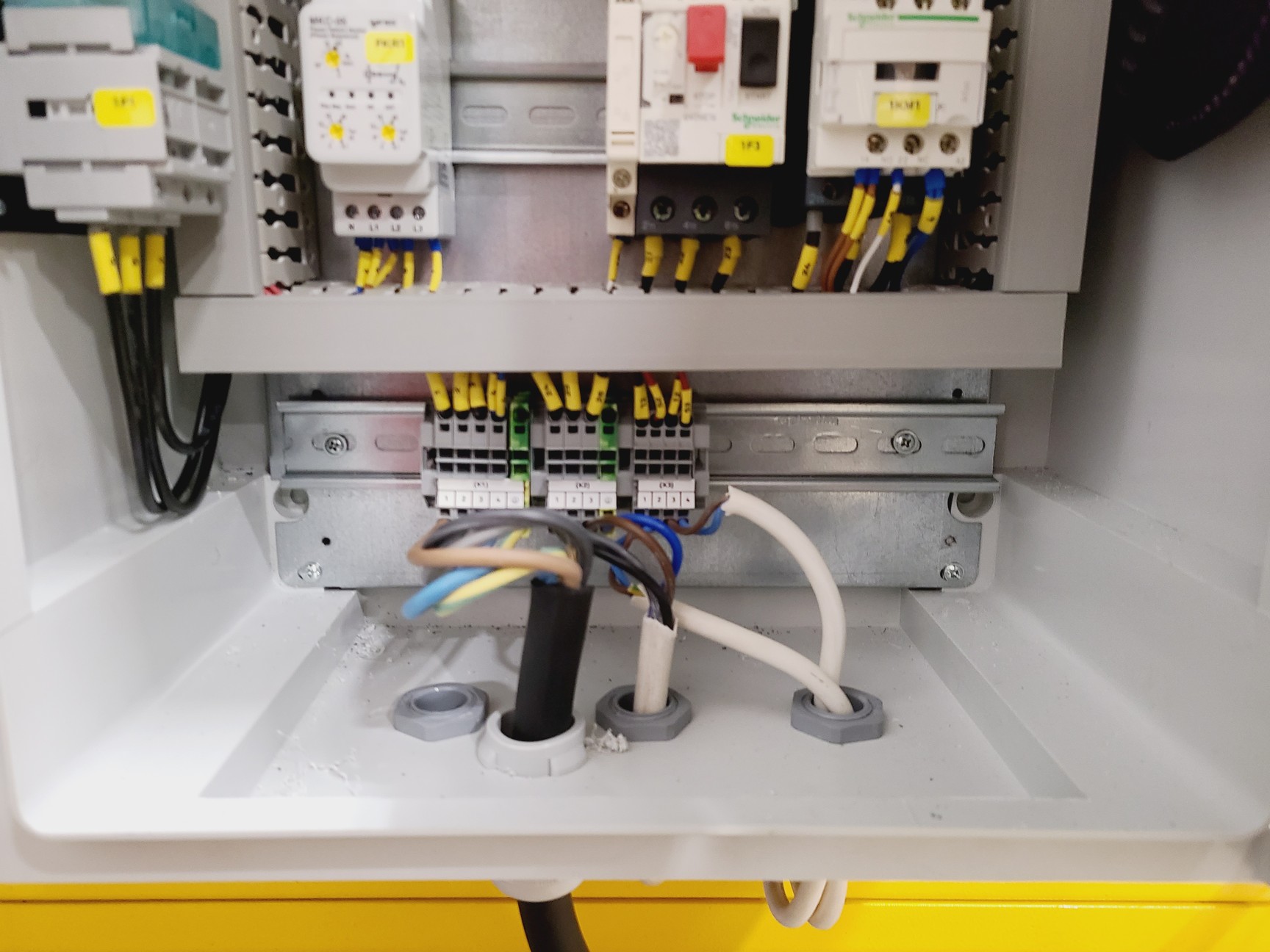 Image of Vodex HCM Series Grinding & Welding Workbench Model UAS®-HCM-102-F