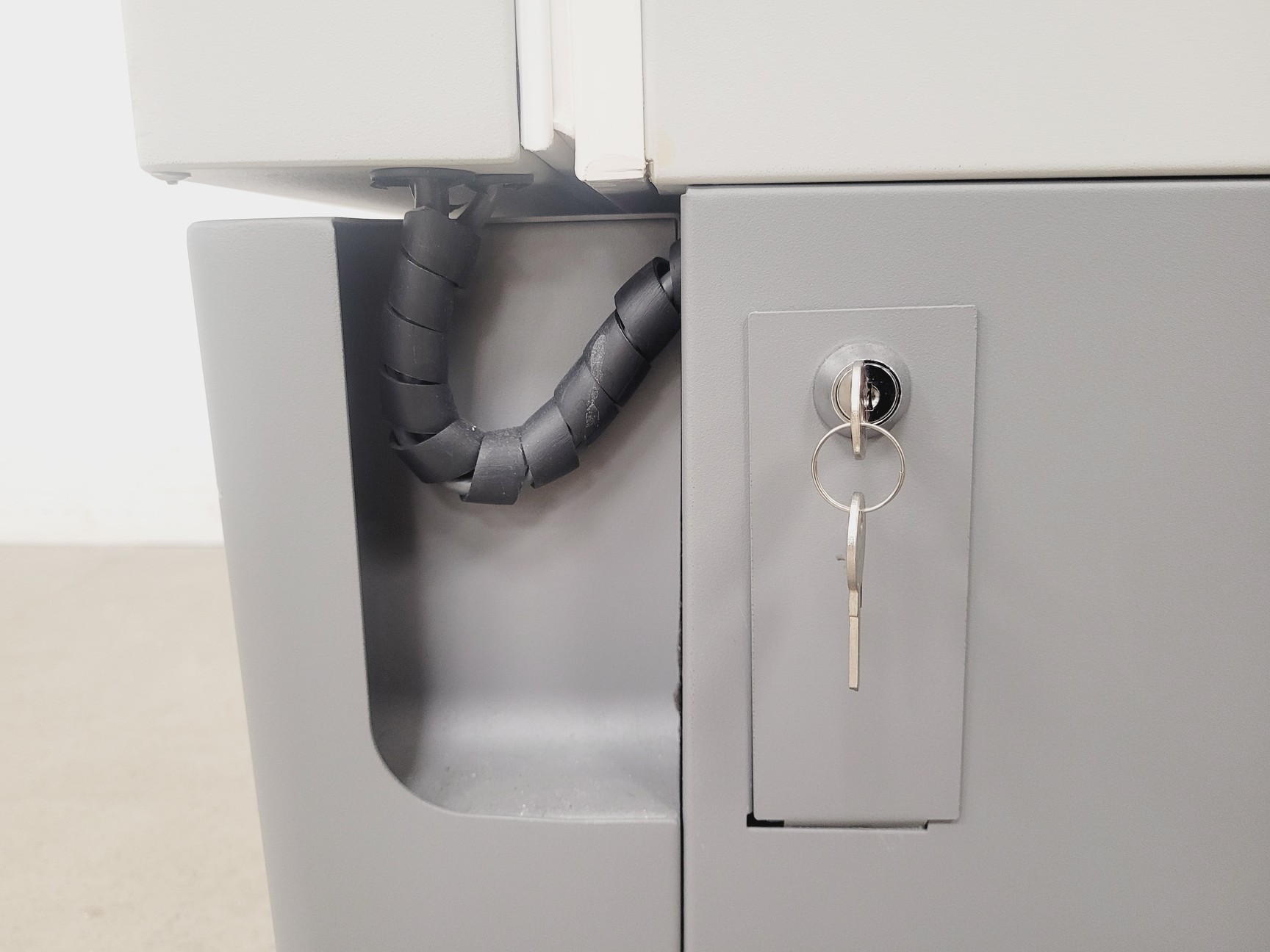 Image of Eppendorf CyroCube F740hiw Ultra Low Temperature Freezer Lab