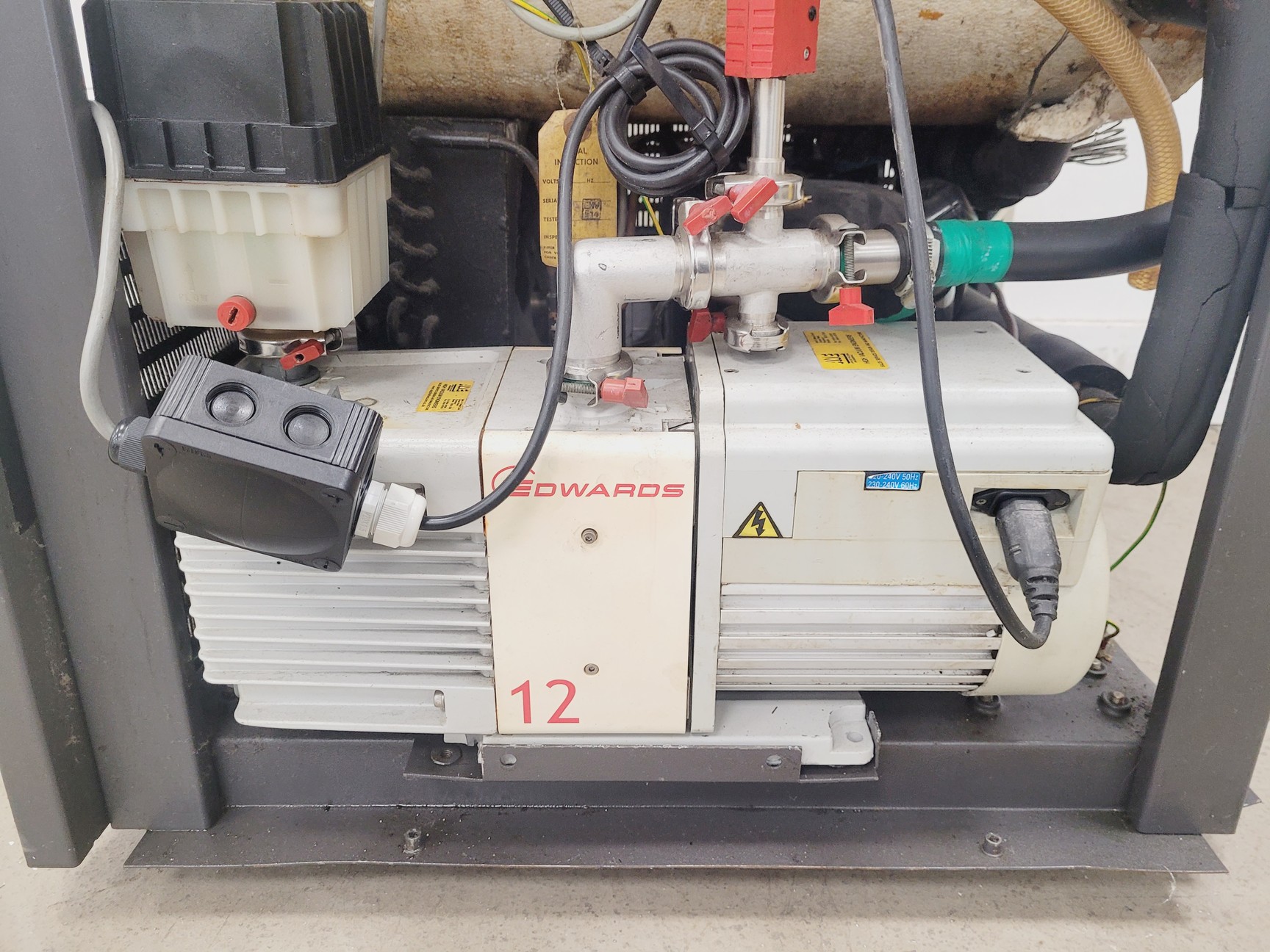 Image of Edwards Refrigerated Chamber & Freeze Dryer Super Modulyo Lab