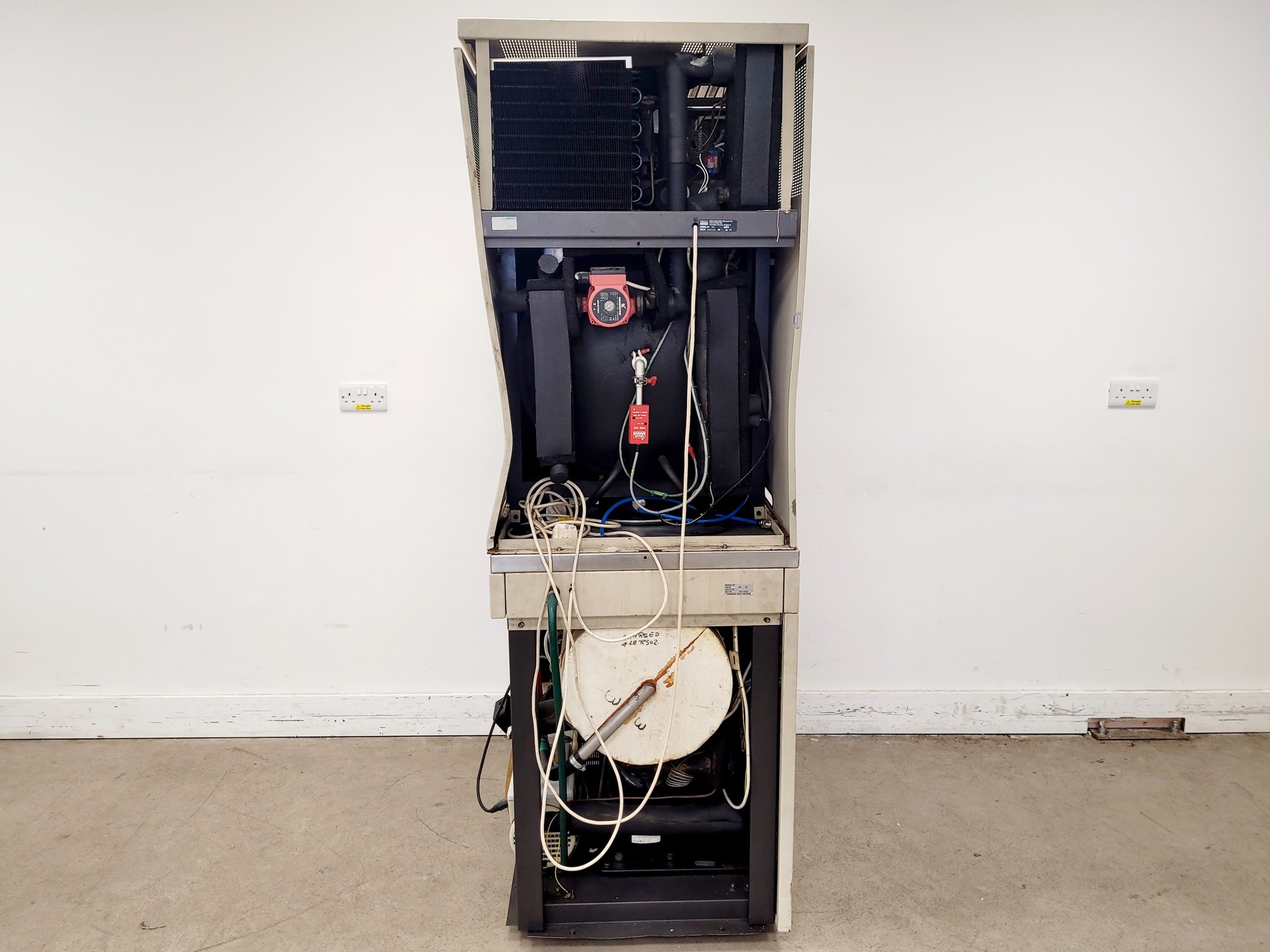 Image of Edwards Refrigerated Chamber & Freeze Dryer Super Modulyo Lab