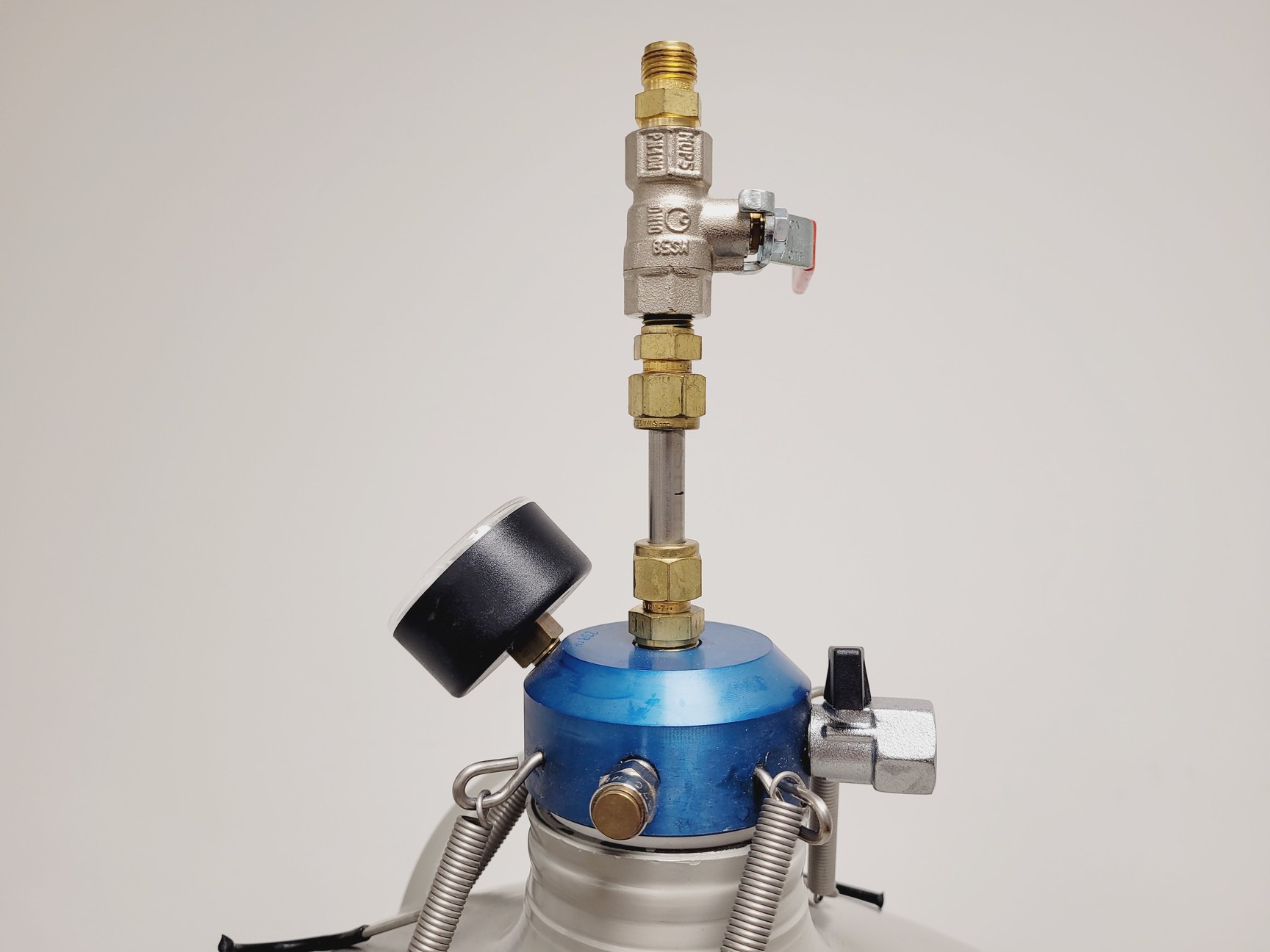 Image of Statebourne Cryolab 50 Liquid Nitrogen Dewar w/ Pressure Gauge