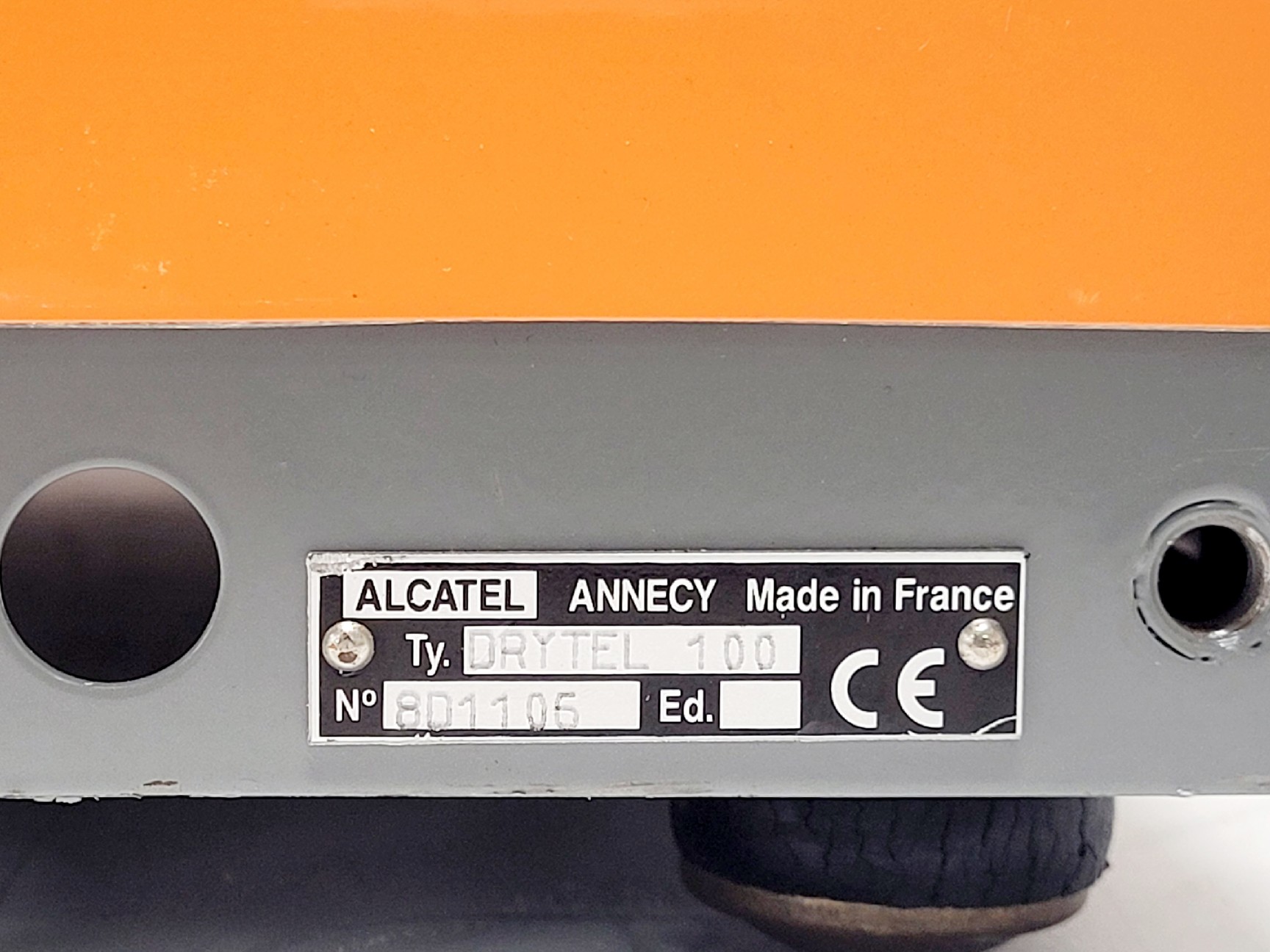 Image of Alcatel Drytel 100 Turbomolecular Vacuum Pump