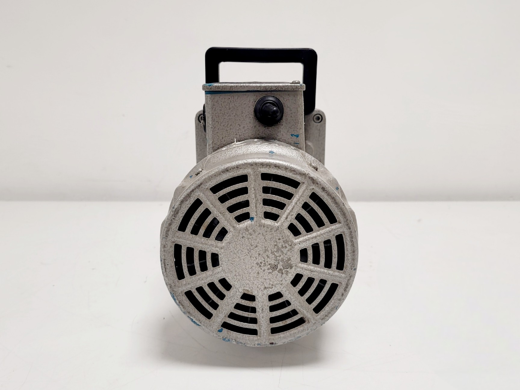 Image of Edwards 5 E2M5 Two Stage Rotary Vane Vacuum Pump