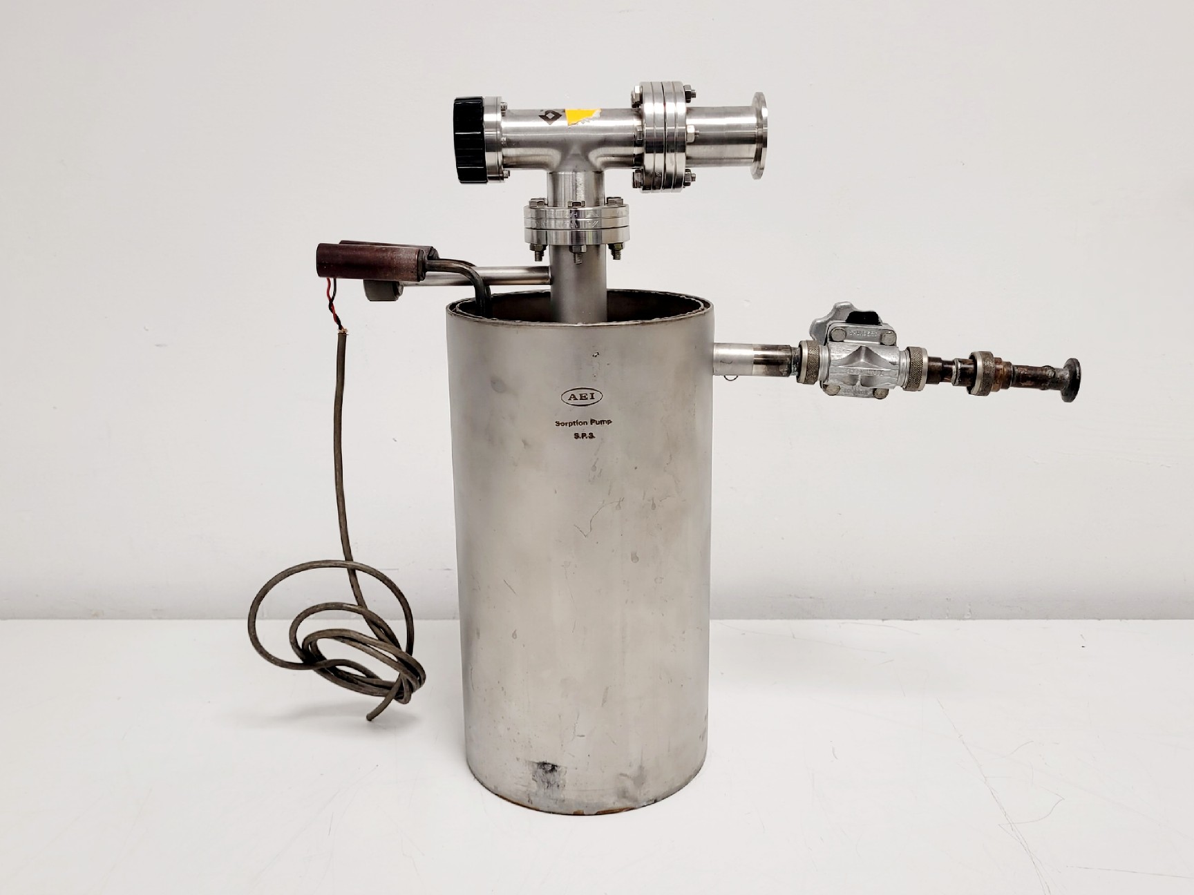 Image of AEI SP3 VRD38 Sorption Pump
