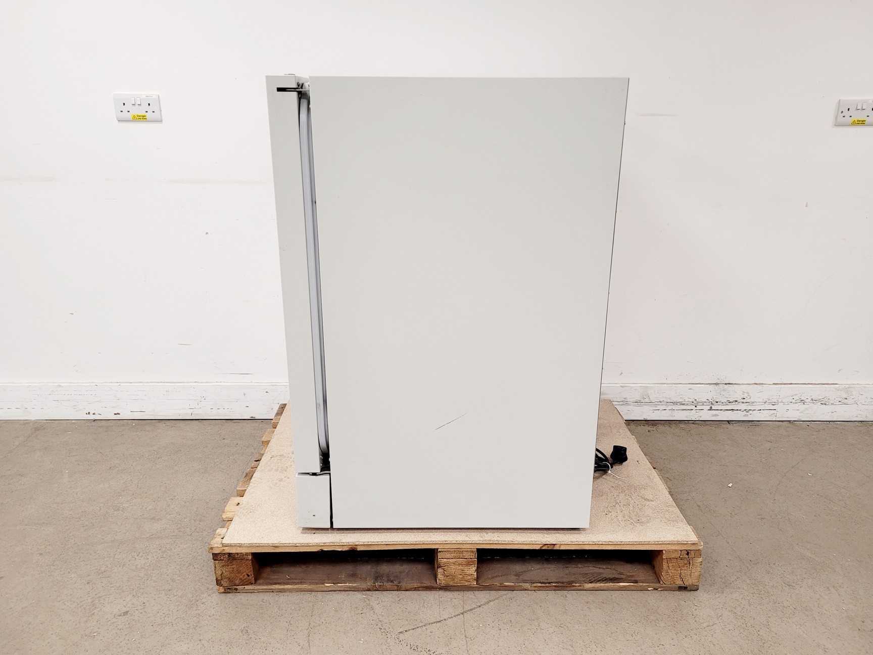 Image of Binder CB 210 Incubator Lab