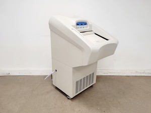 Image of Bright Model OTF5000 Cryostat w/ 2 x Cryo-m-bed, 2 x Object Holders & Blade